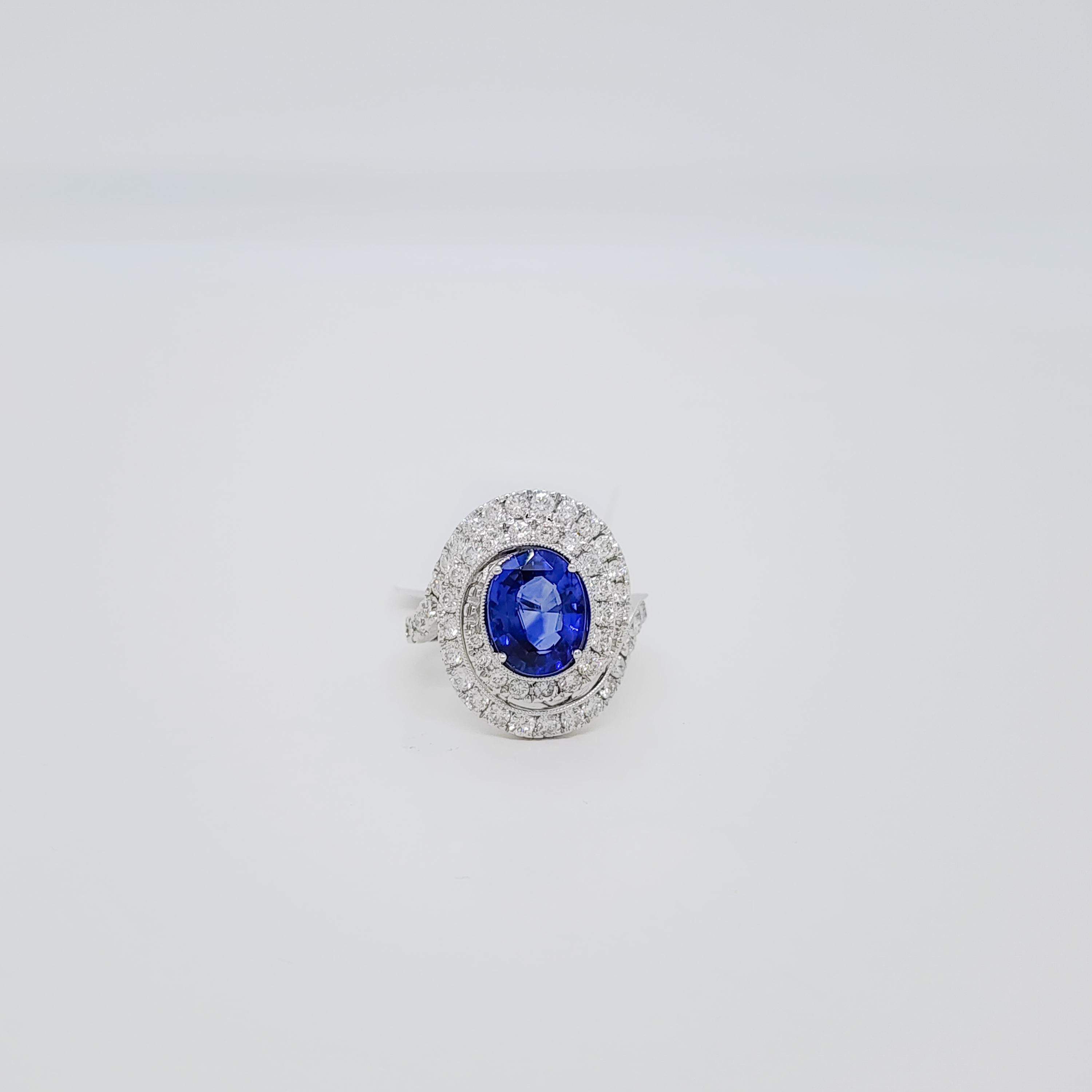 GIA Blue Sapphire Oval and White Diamond Ring in 14k White Gold For Sale 2