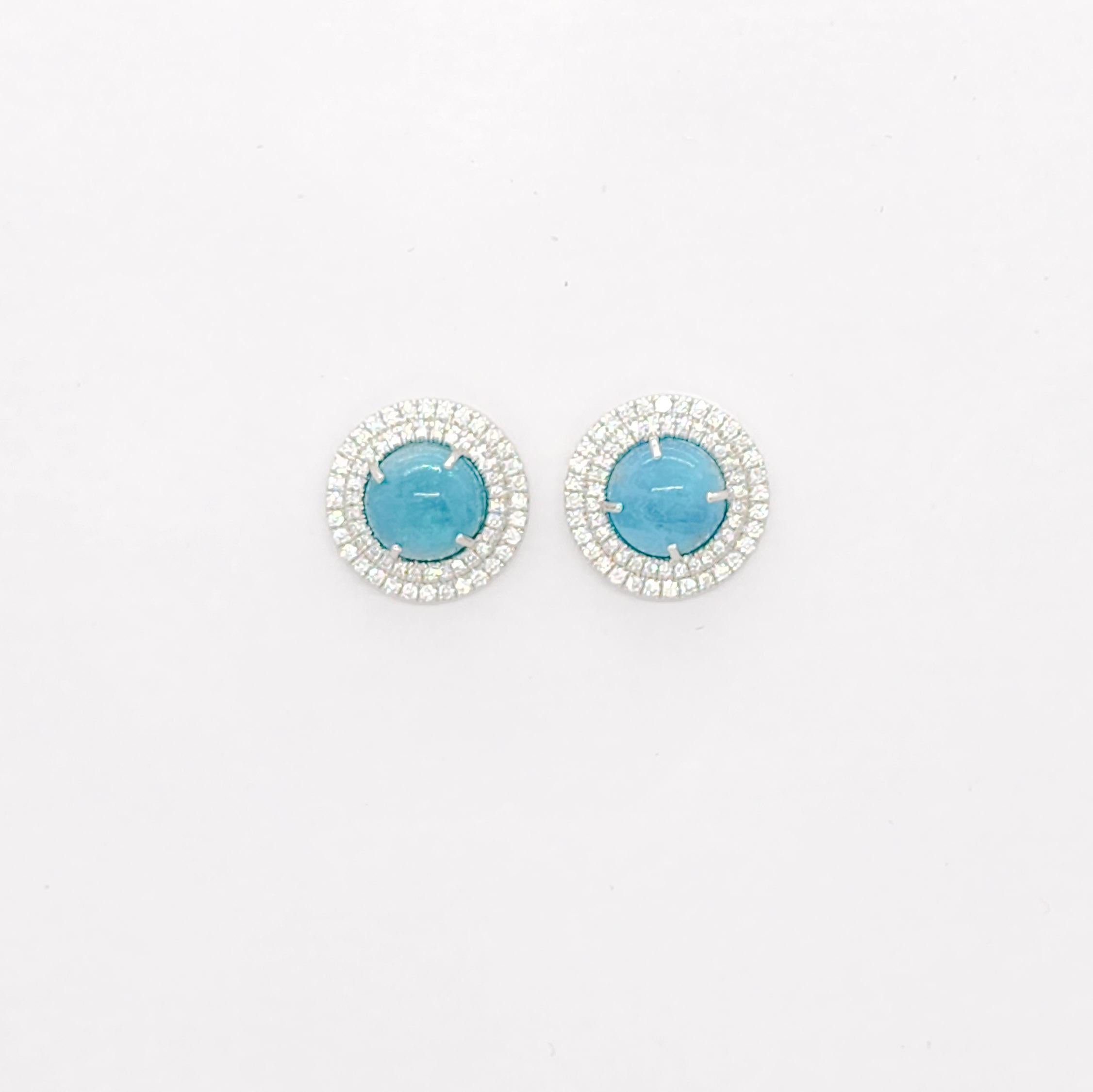 Wunderschöne 4.52 ct. GIA-zertifizierter brasilianischer Paraiba-Turmalin-Cabochon mit runden weißen Diamanten von 0,64 Karat.  Handgefertigt in Platin.  Inklusive GIA-Zertifikat.