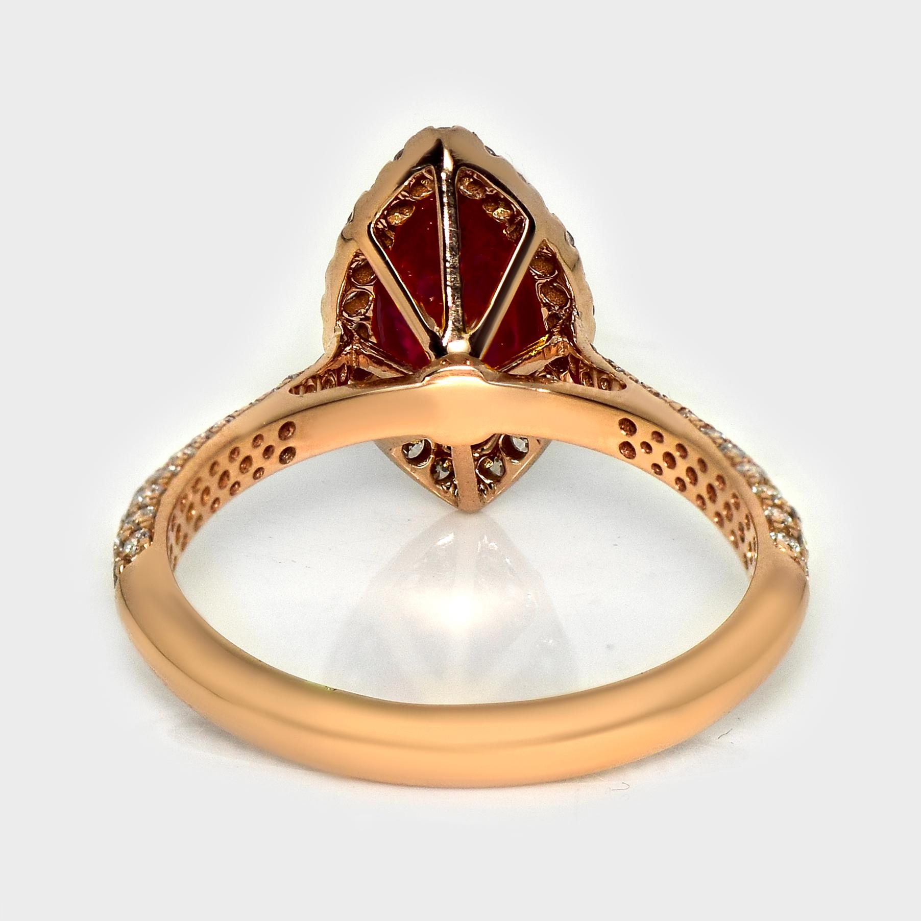 GIA Bague de fiançailles rubis sang de pigeon 1,77 ct or rose 18K en vente 2