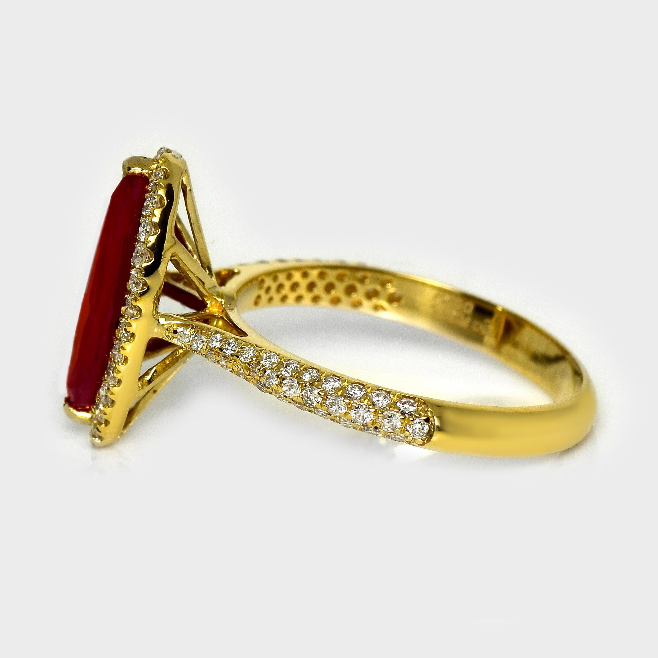 GIA Anello di fidanzamento con rubino di sangue di piccione in oro giallo 18 carati da 2,15 carati in vendita 1