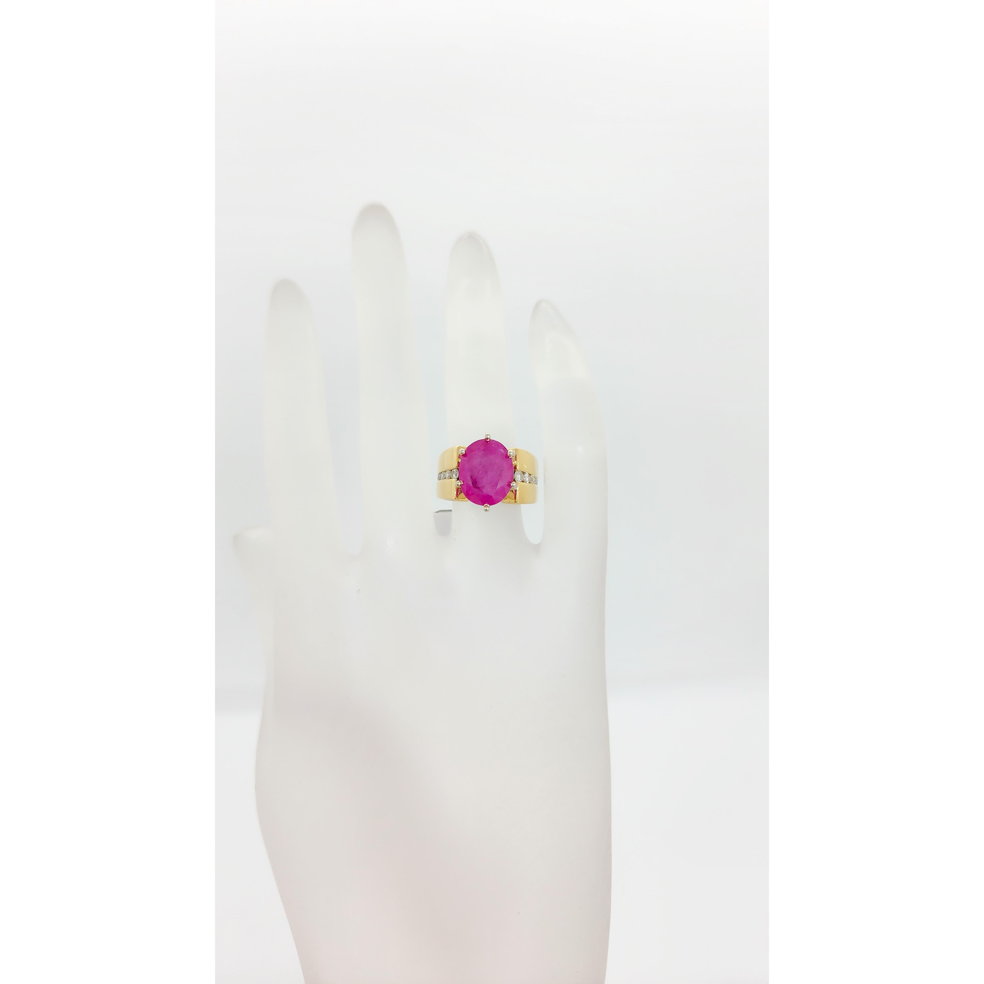 Oval Cut GIA Burma Purplish Pink Sapphire Oval and Diamond Cocktail Ring in 18k For Sale