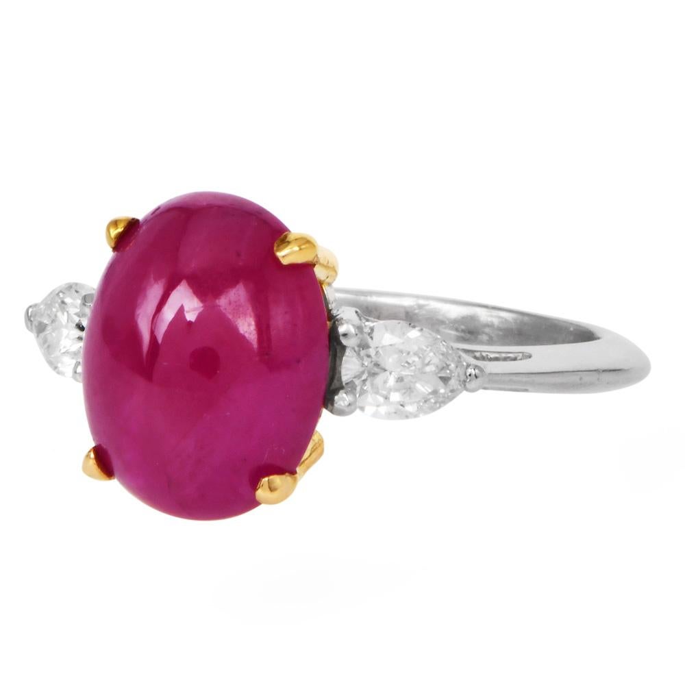 GIA Cabochon Rubin & Diamant Dreisteiniger Platinring im Angebot 2