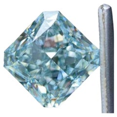 GIA Ceritifed 4 Carat Fancy Green Blueish Radiant Cut Diamond