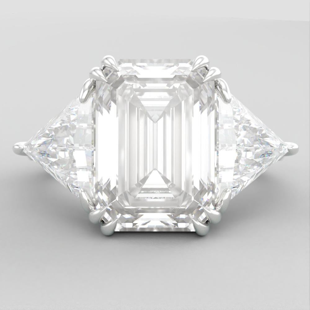 GIA Ceritified 3.01 Carat Emerald Cut Diamond with Trillion Diamonds In New Condition For Sale In Chicago, IL