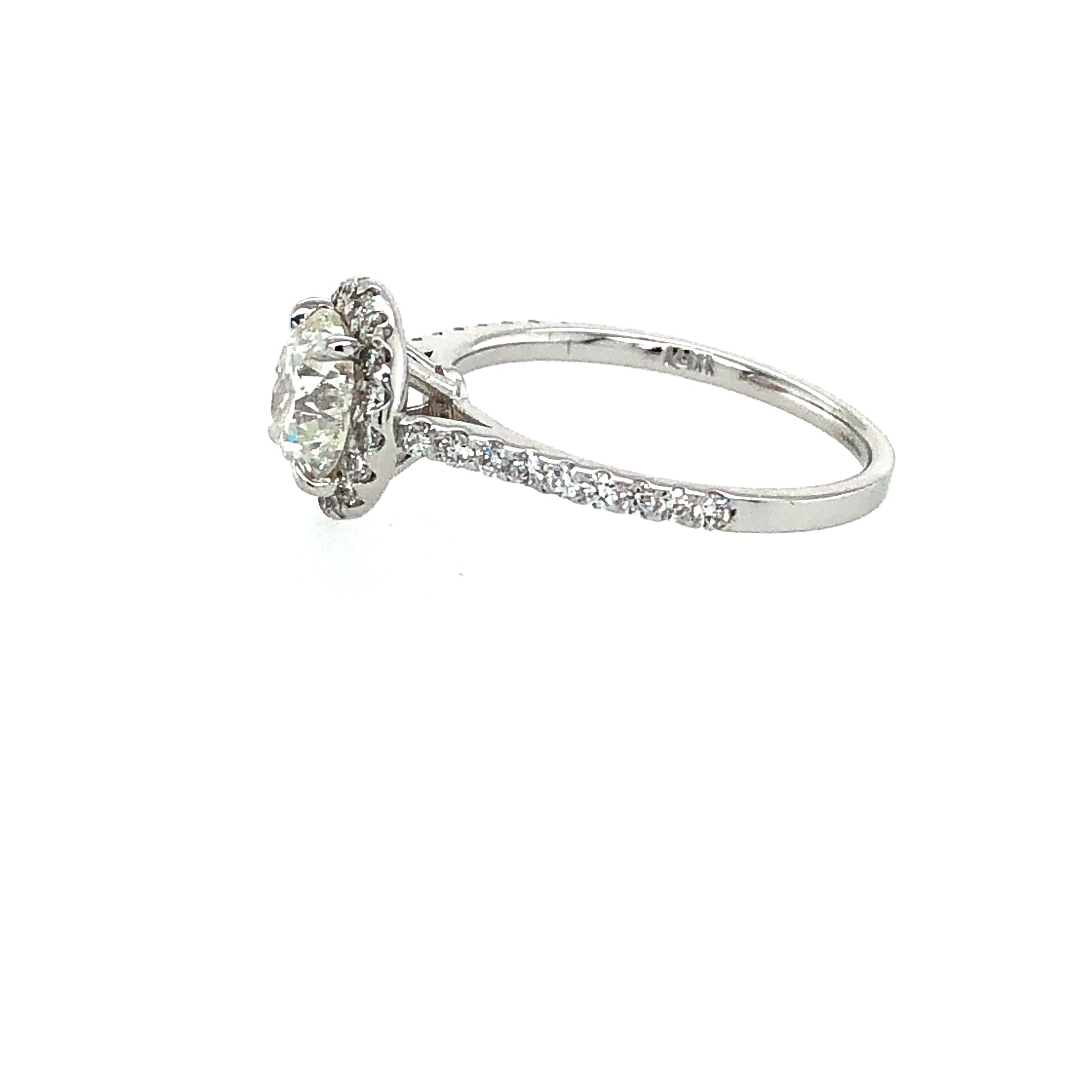 GIA Certified 1.50 Carat H Si2 Brilliant Cut Diamond Engagement Ring In New Condition In Miami, FL