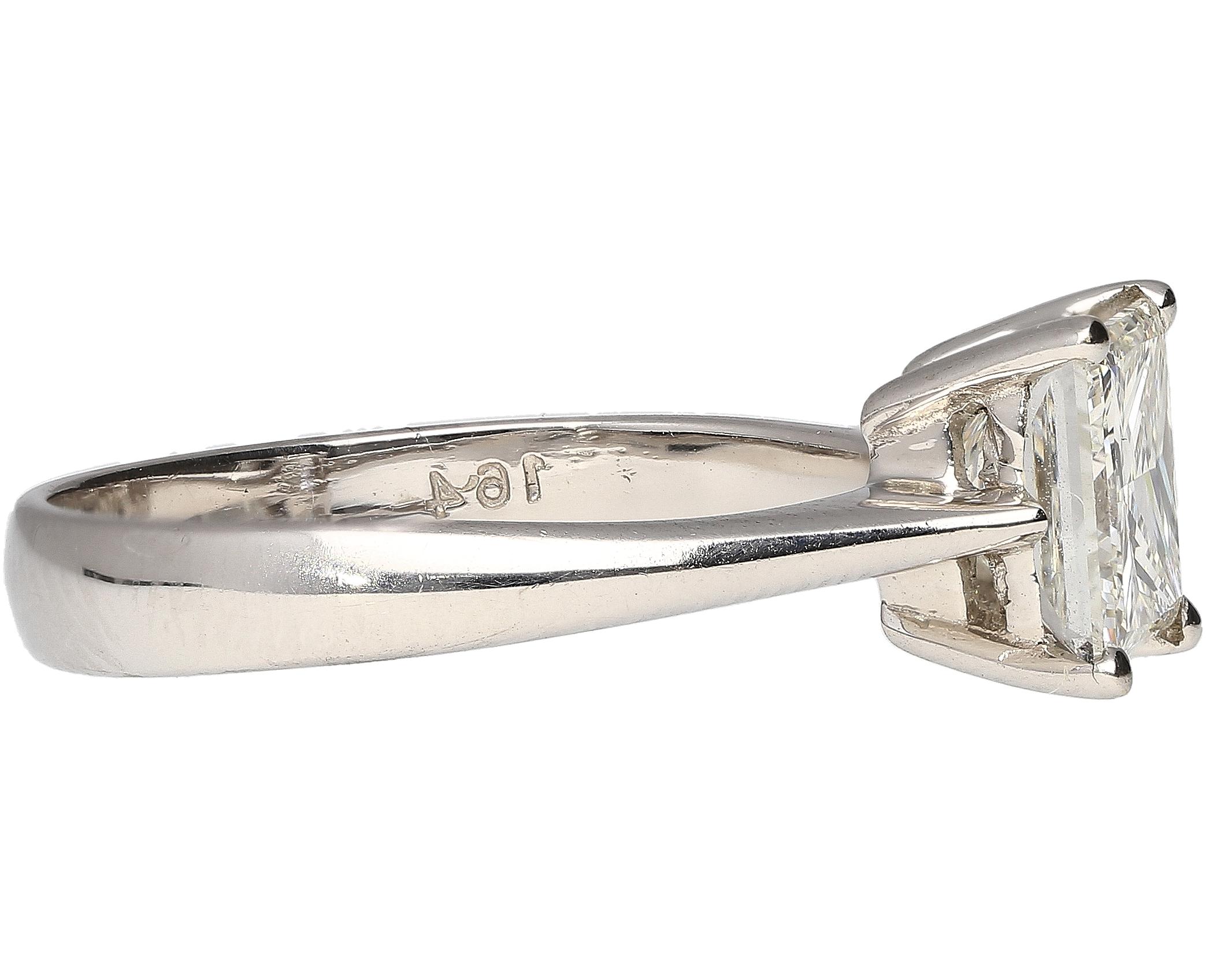 Modern GIA Cert. 1.64 Carat Princess Cut Diamond Solitaire Setting 18K White Gold Ring For Sale