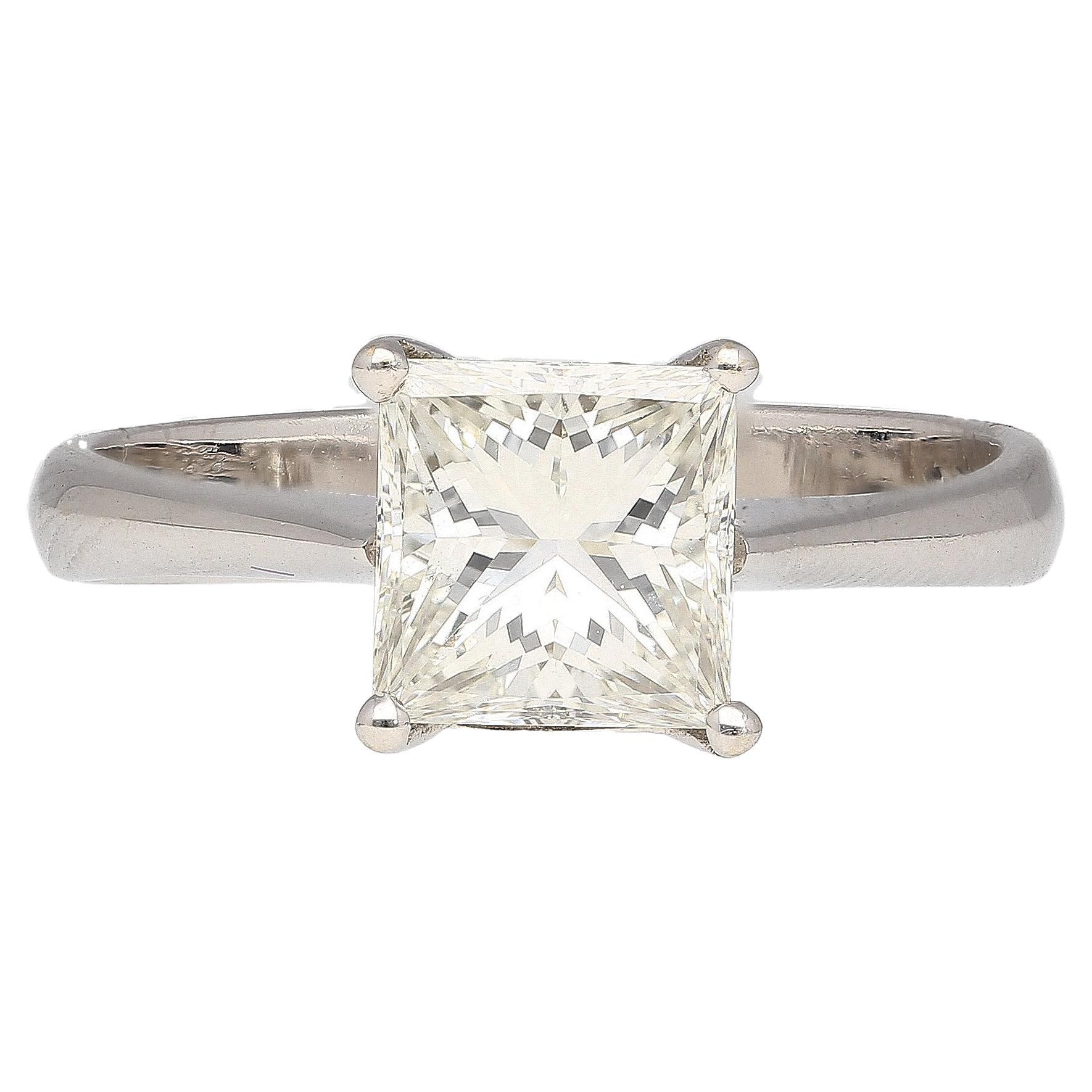 GIA Cert. 1.64 Carat Princess Cut Diamond Solitaire Setting 18K White Gold Ring For Sale