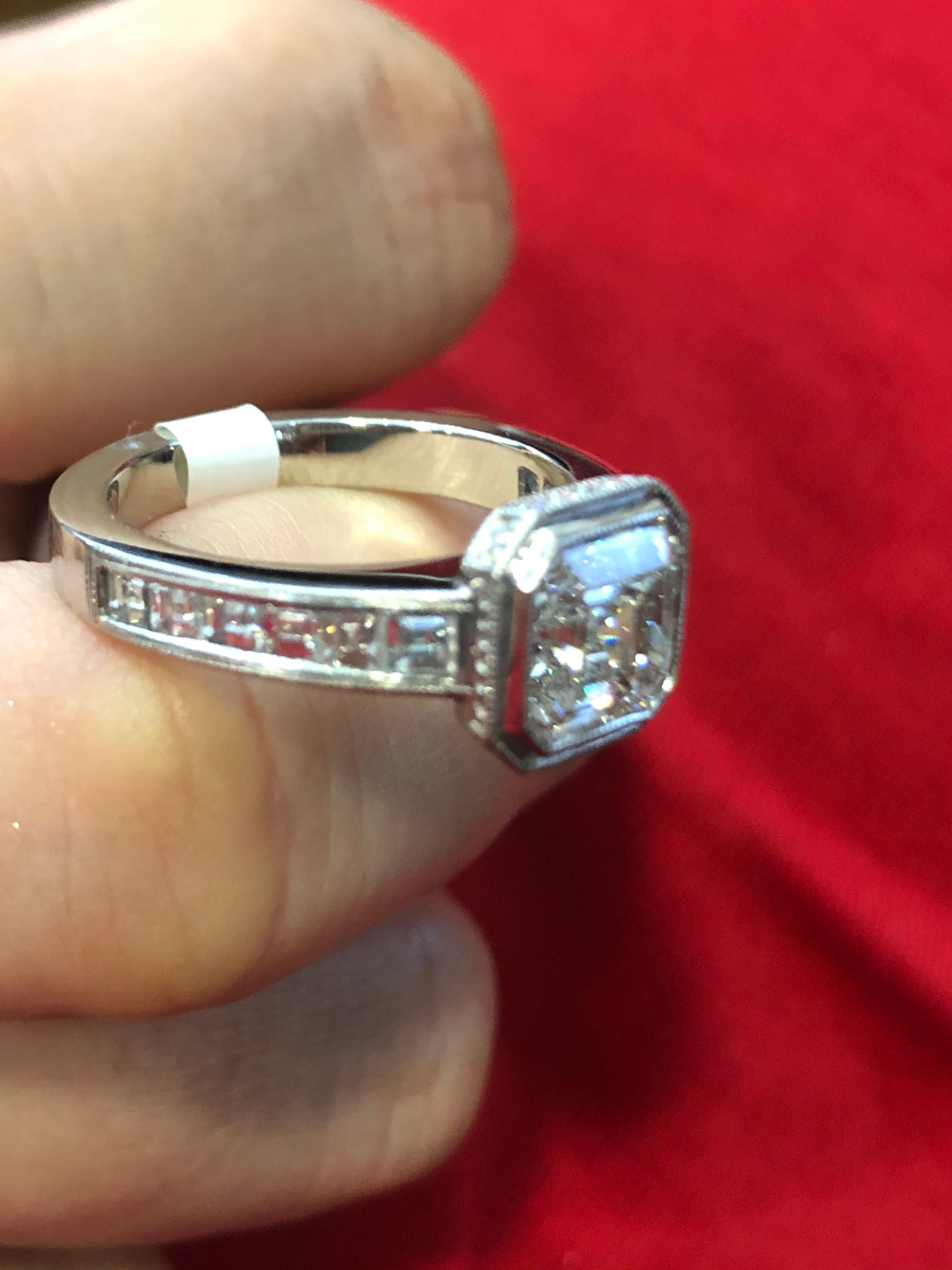 GIA 2,00 Karat Quadratischer Smaragdschliff Diamant Verlobungsring Carre Cut Band 6,25 im Angebot 3