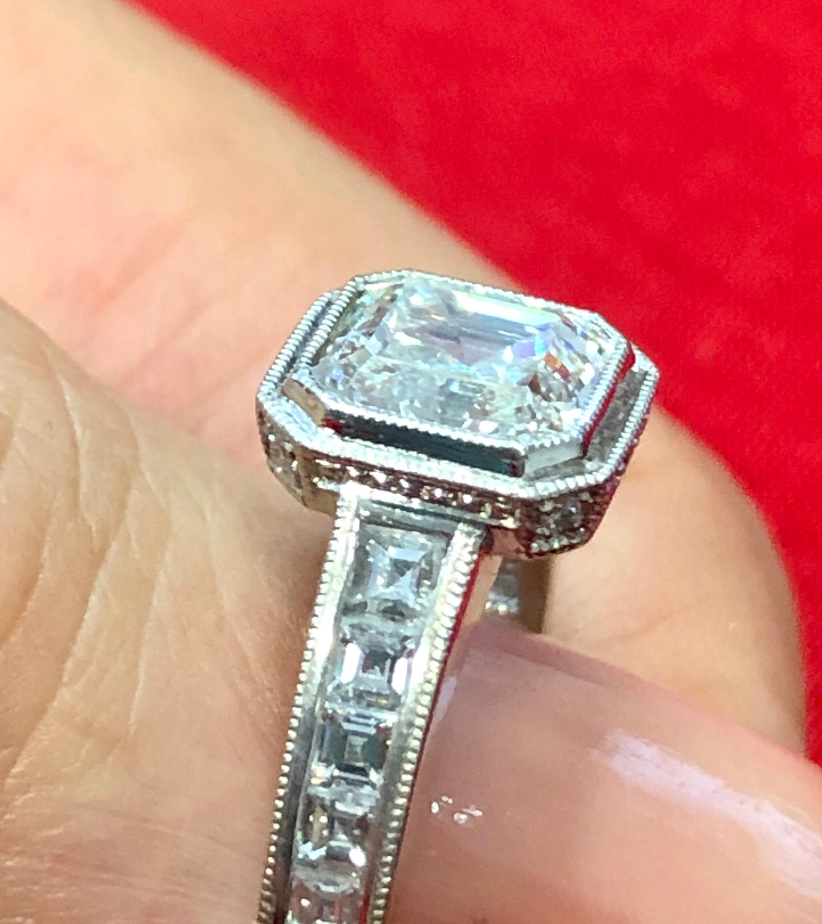 GIA 2,00 Karat Quadratischer Smaragdschliff Diamant Verlobungsring Carre Cut Band 6,25 im Angebot 4