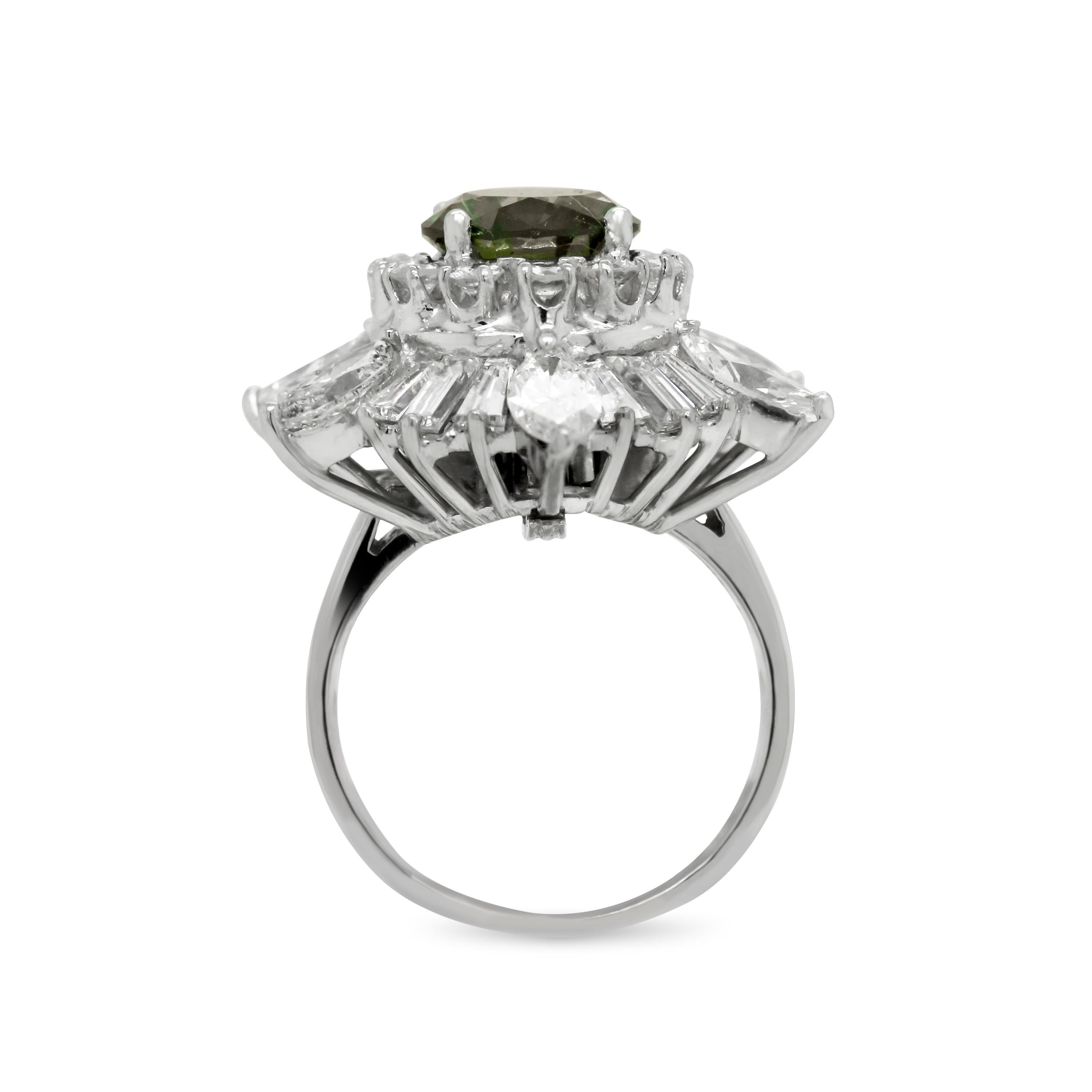 GIA-Zertifikat, 2,77ct. Runder Fancy tiefgraugrüner Diamant Baguette Platin Ring (Moderne)