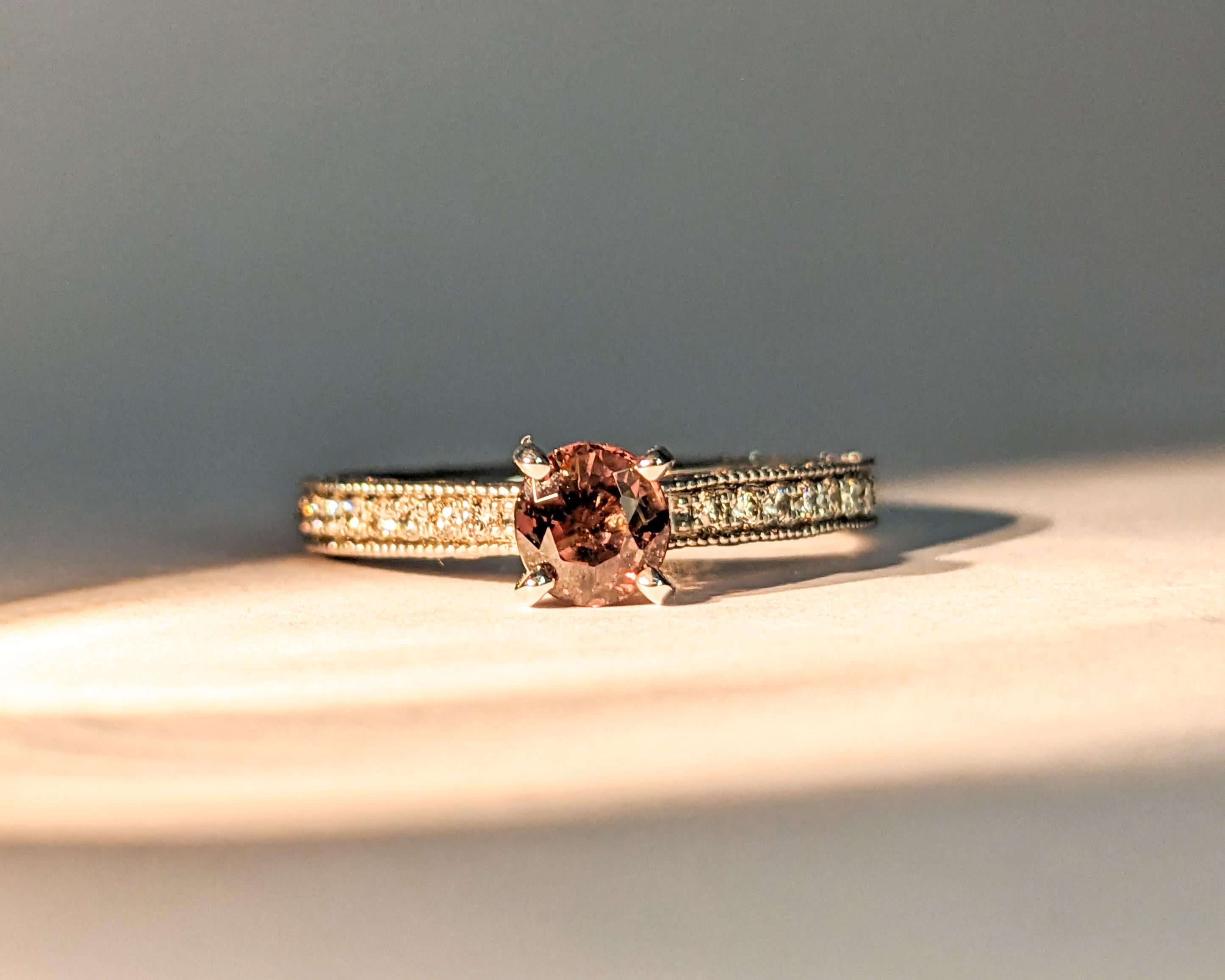 Women's GIA Cert .91ct Alexandrite & Diamond Ring in Platinum For Sale