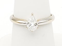 NUOVO Anello di fidanzamento con diamante a pera naturale da 0,55 carati GIA CERT D/VS2 in oro 14k