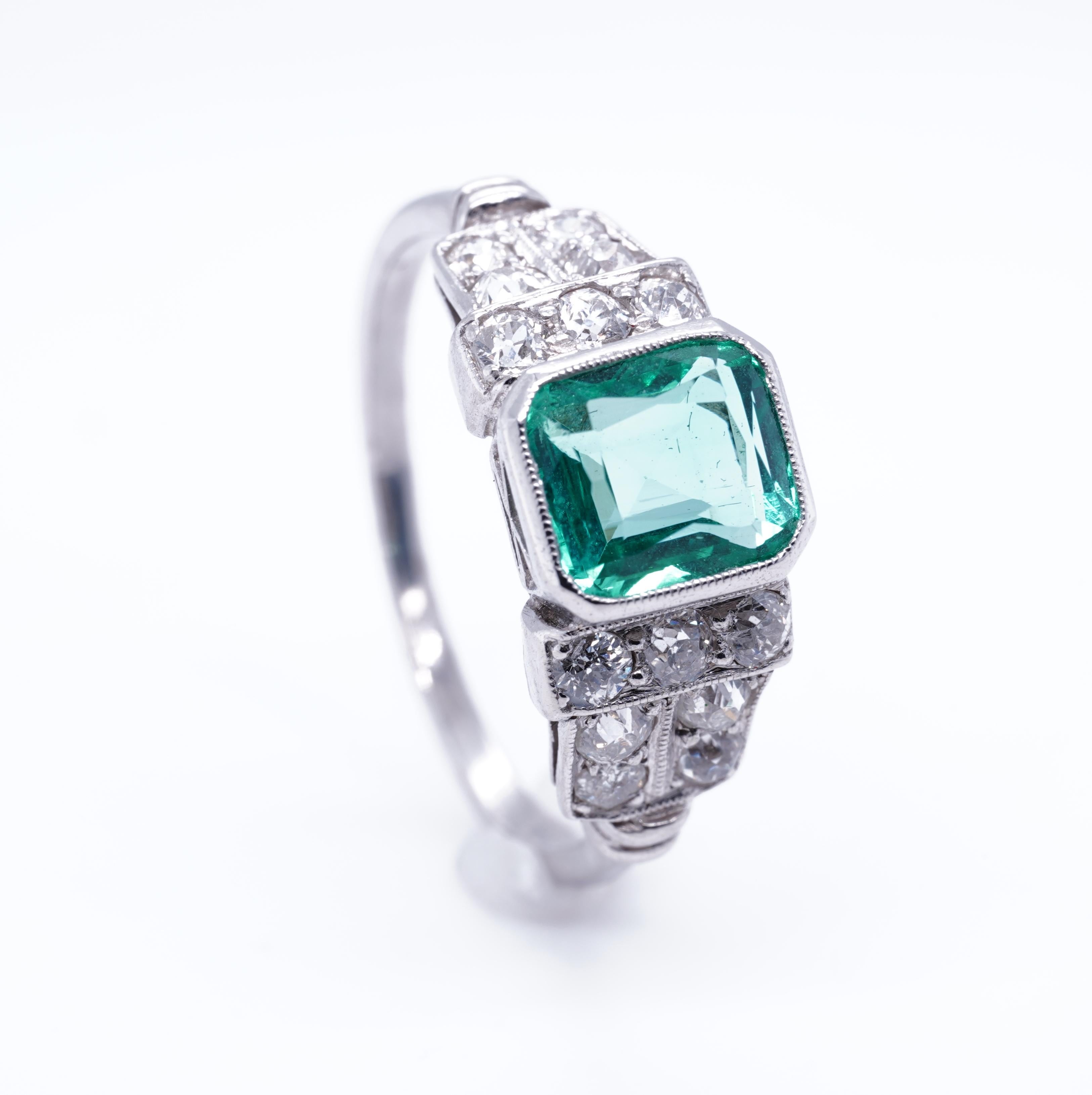 Women's or Men's GIA Natural Green Columbian Emerald Cushion & Diamond Platinum Ring Mint 1930s