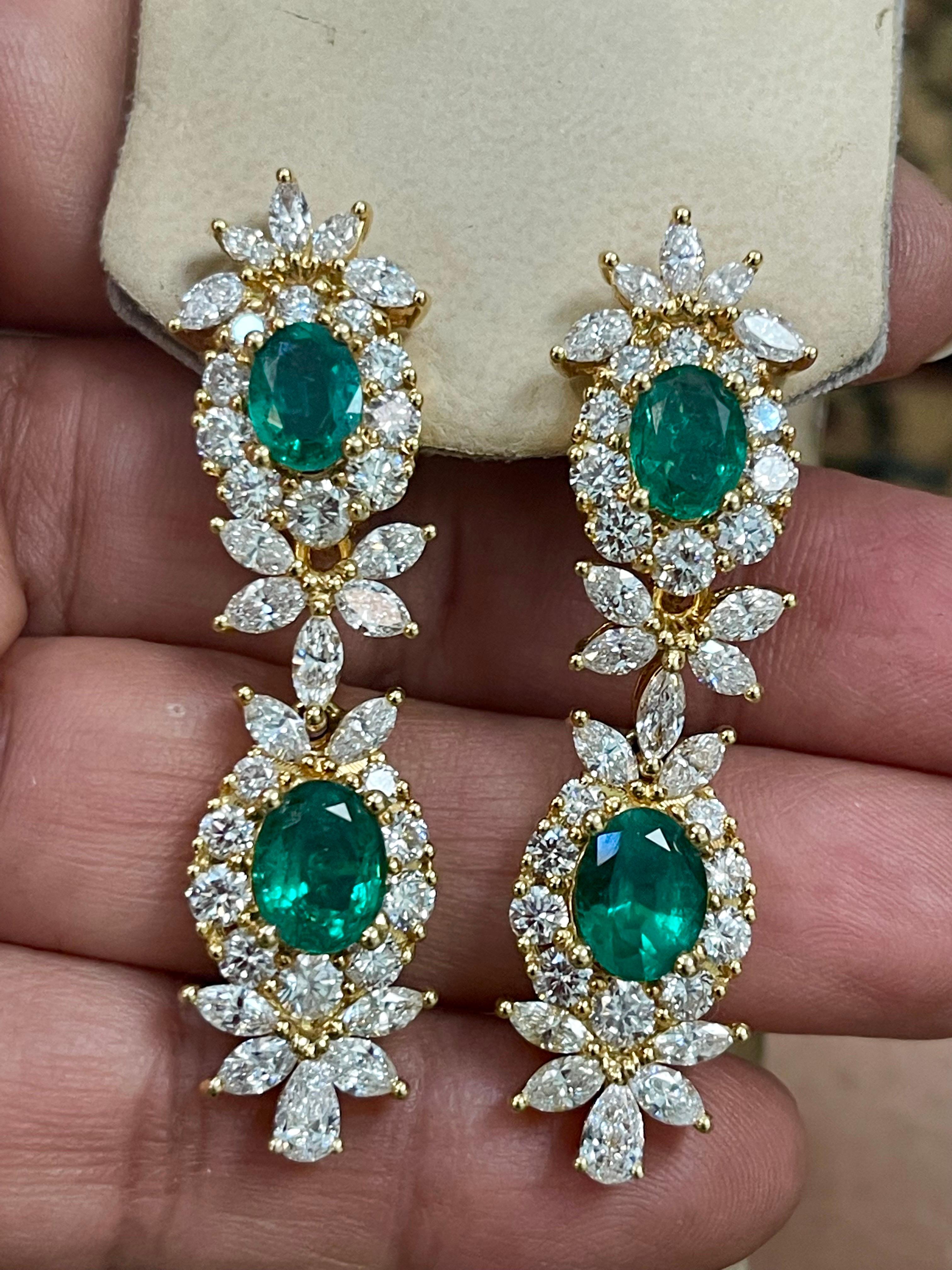 GIA Cert Natural Zambian Emerald & 95 Ct Diamond 4 Piece Set 18 Kt Yellow Gold For Sale 1