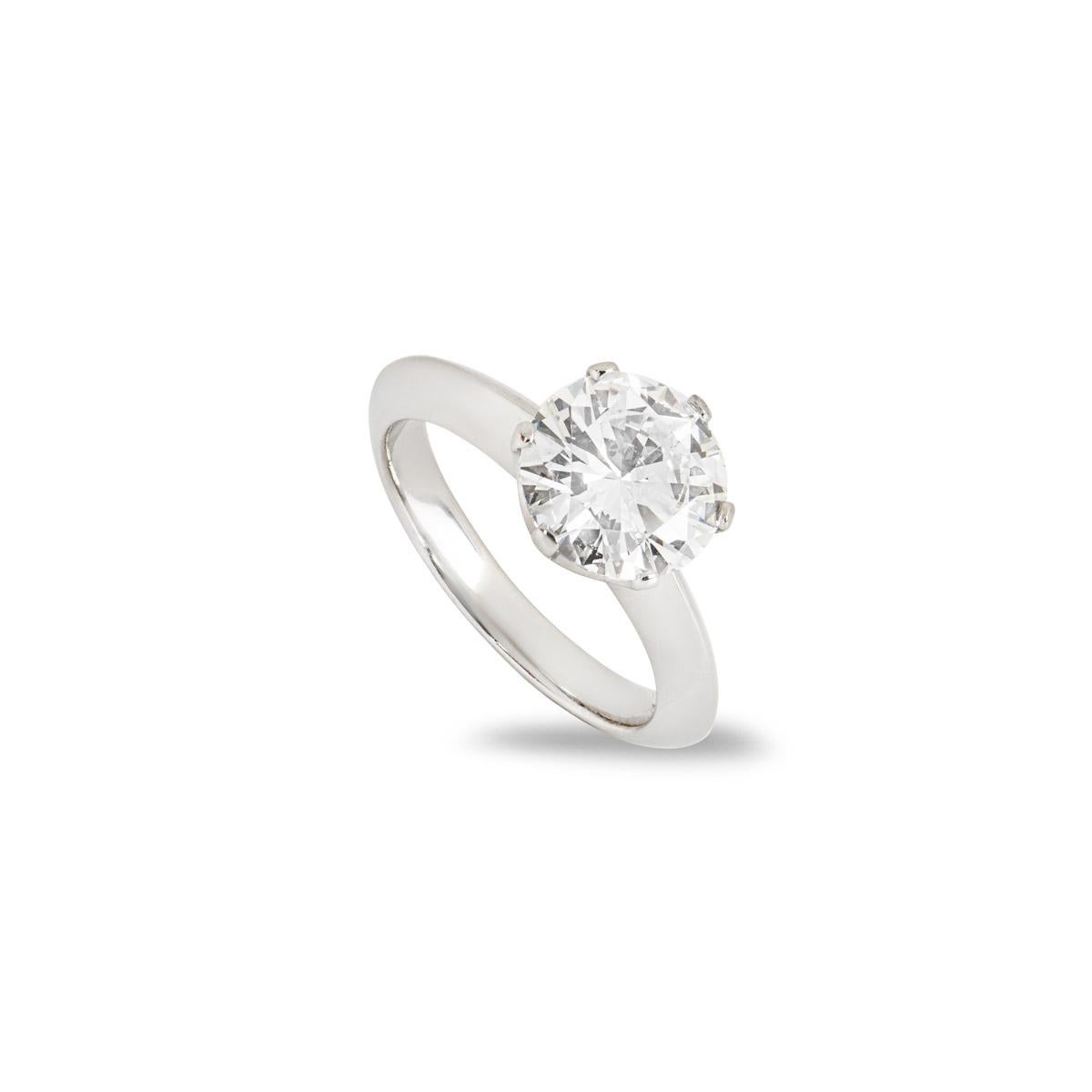 Women's GIA Certed Platinum Round Brilliant Cut Diamond Ring 2.01ct G/SI2 For Sale