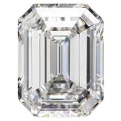 GIA Certied 5 Carat Emerald Cut Diamond Ring