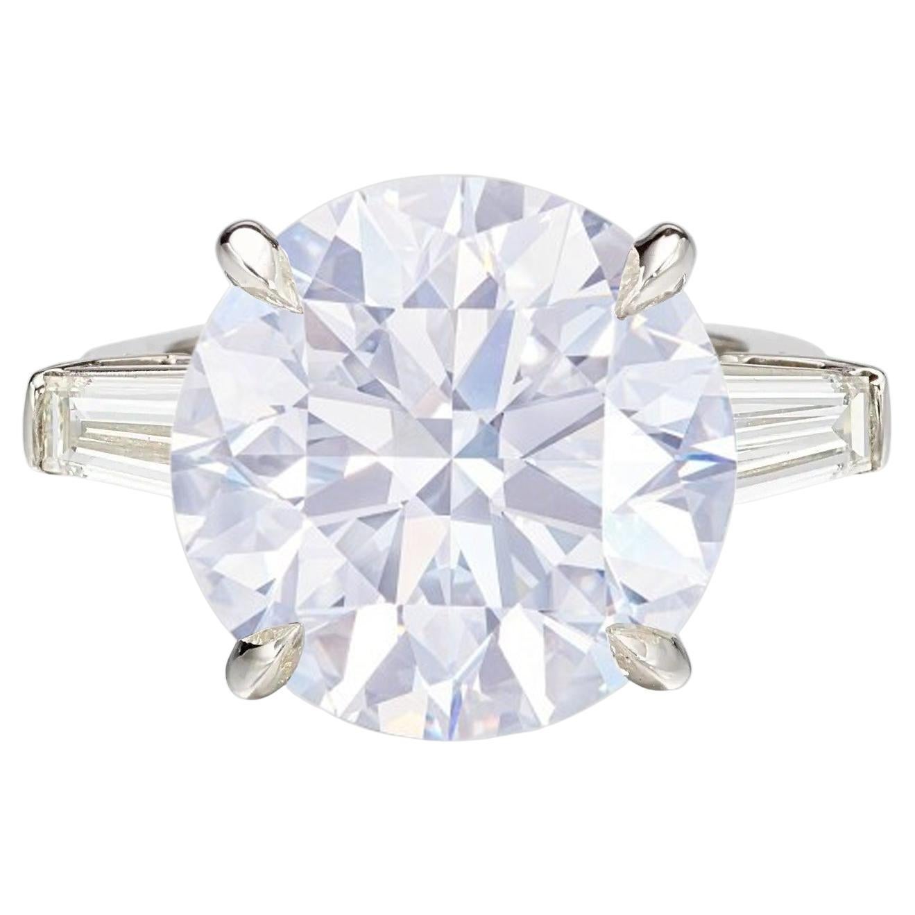 Bague à trois pierres en diamants taille brillant rond de 5 carats certifié GIA en vente