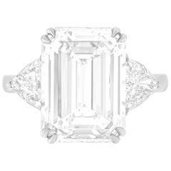Bague élégante de 5,01 carats en diamant taillé en émeraude certifiée par la GIA