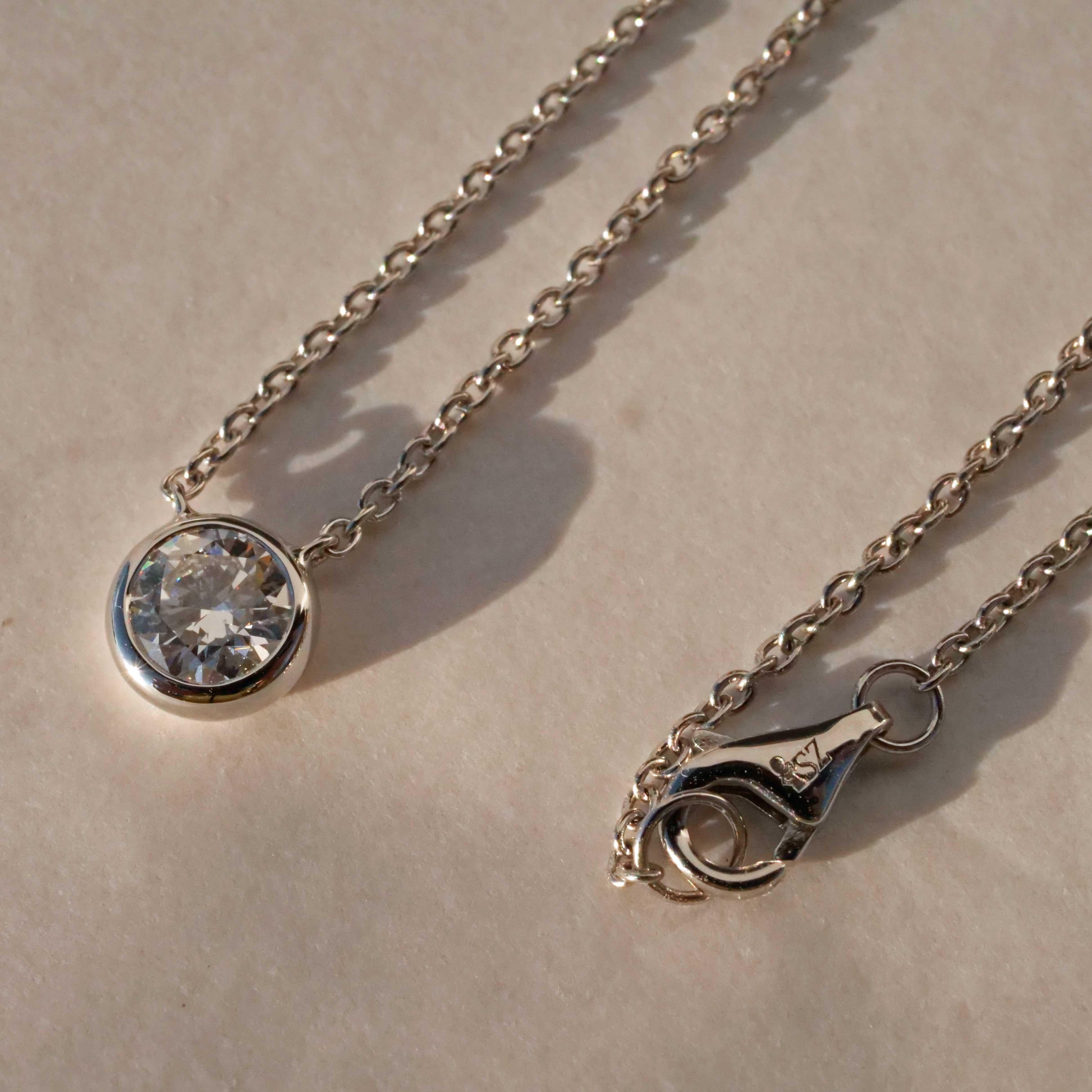 GIA Certificate Brilliant Necklace 0.50 ct Color   River D    SI Cut VERY GOOD In New Condition For Sale In Viena, Viena