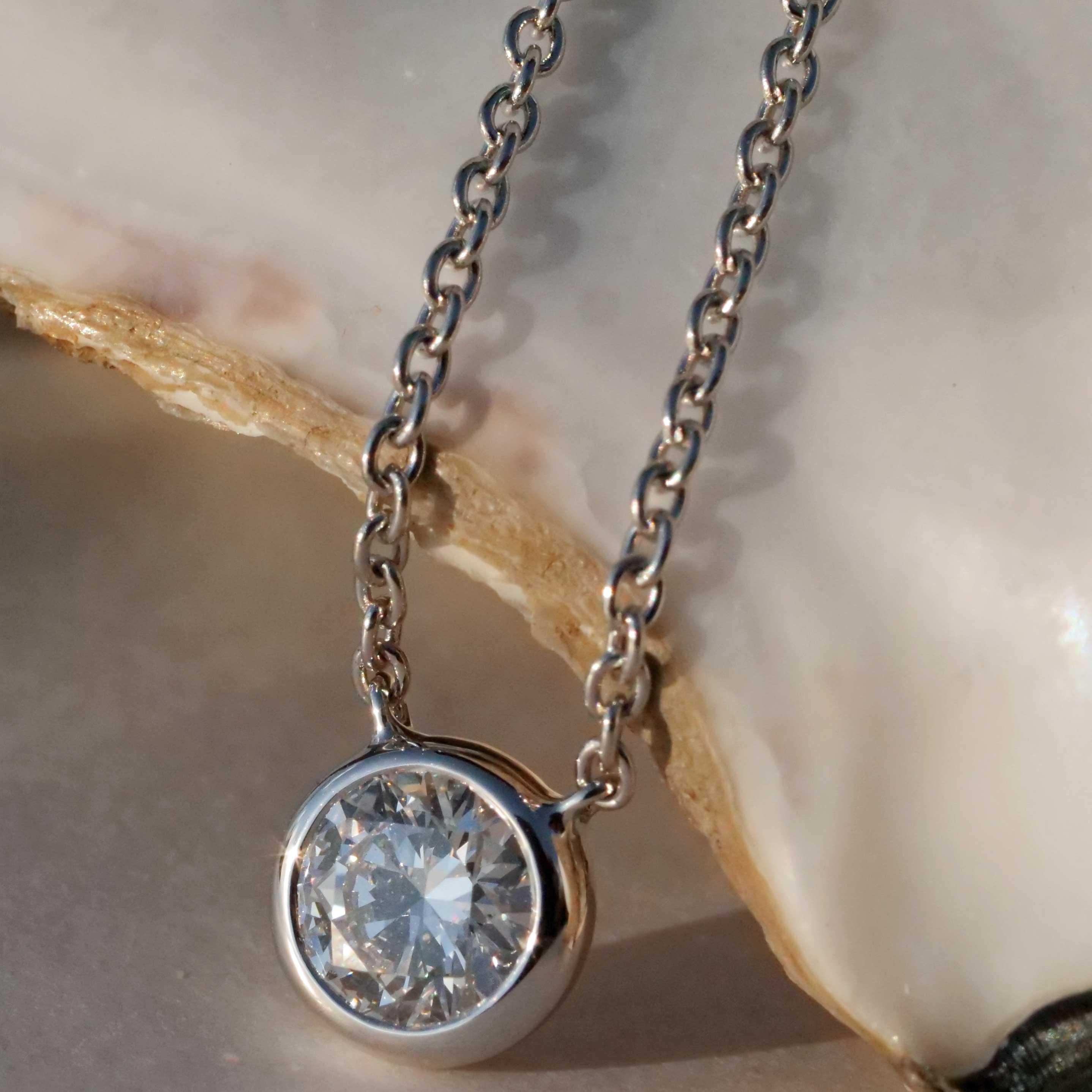 GIA Certificate Brilliant Necklace 0.50 ct Color   River D    SI Cut VERY GOOD For Sale 2
