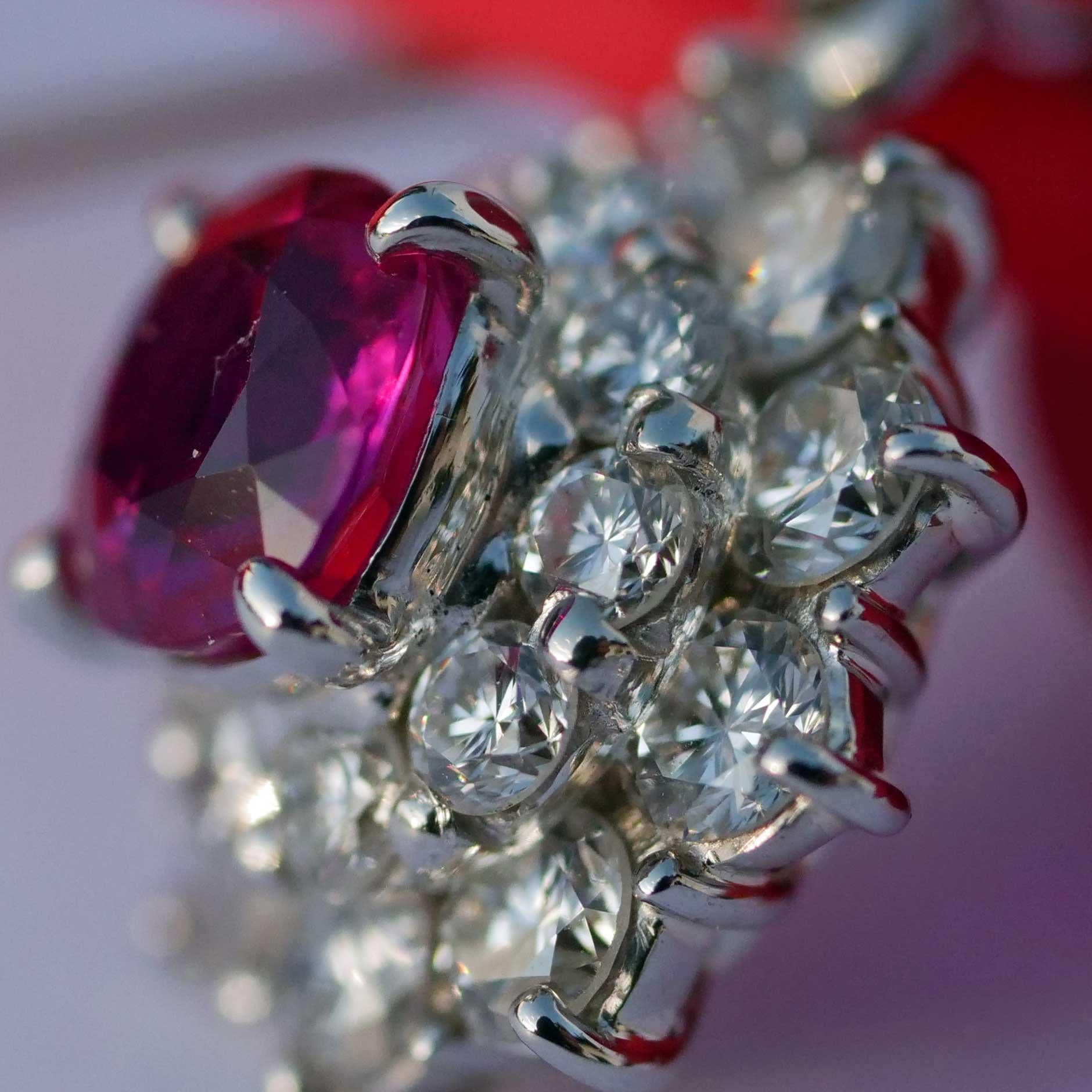 Certificat GIA BURMA unheated Ruby Diamond Pendant w. Chaîne 0,84 ct 1,01 ct en vente 5