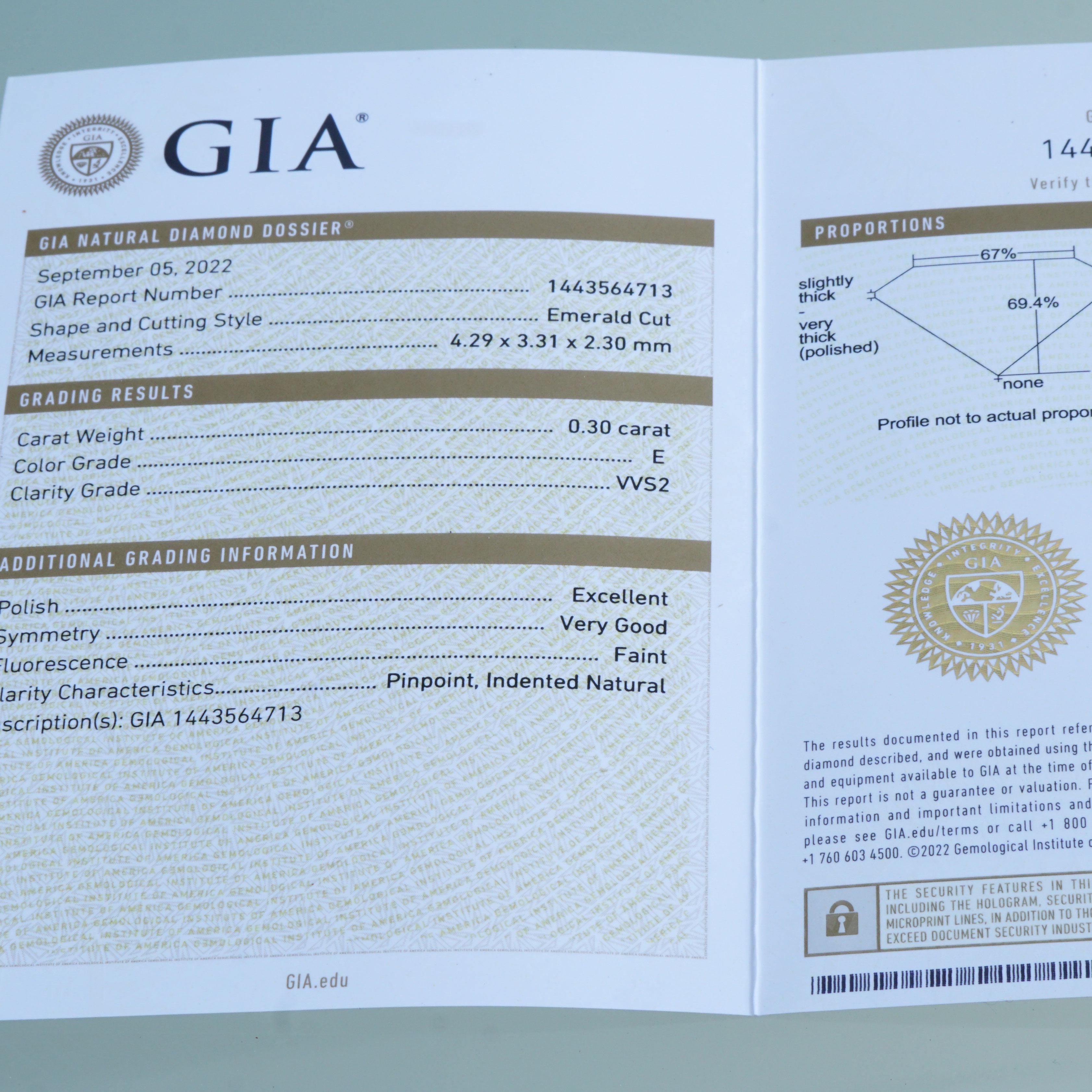  GIA-zertifizierte Diamant-Halskette mit Smaragdschliff 0,30 Karat River E VVS  im Angebot 3