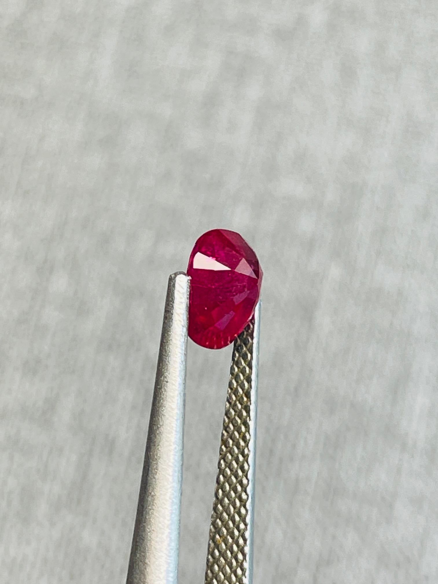 GIA certificate Unheated Burma Ruby Pigeon Blood color 1.17ct In New Condition In bangkok, TH