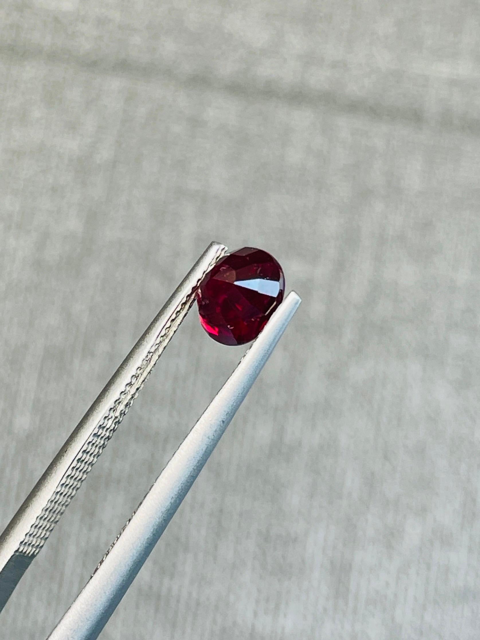 GIA certificate Unheated Burma Ruby Pigeon Blood deep red color 0.89ct  1