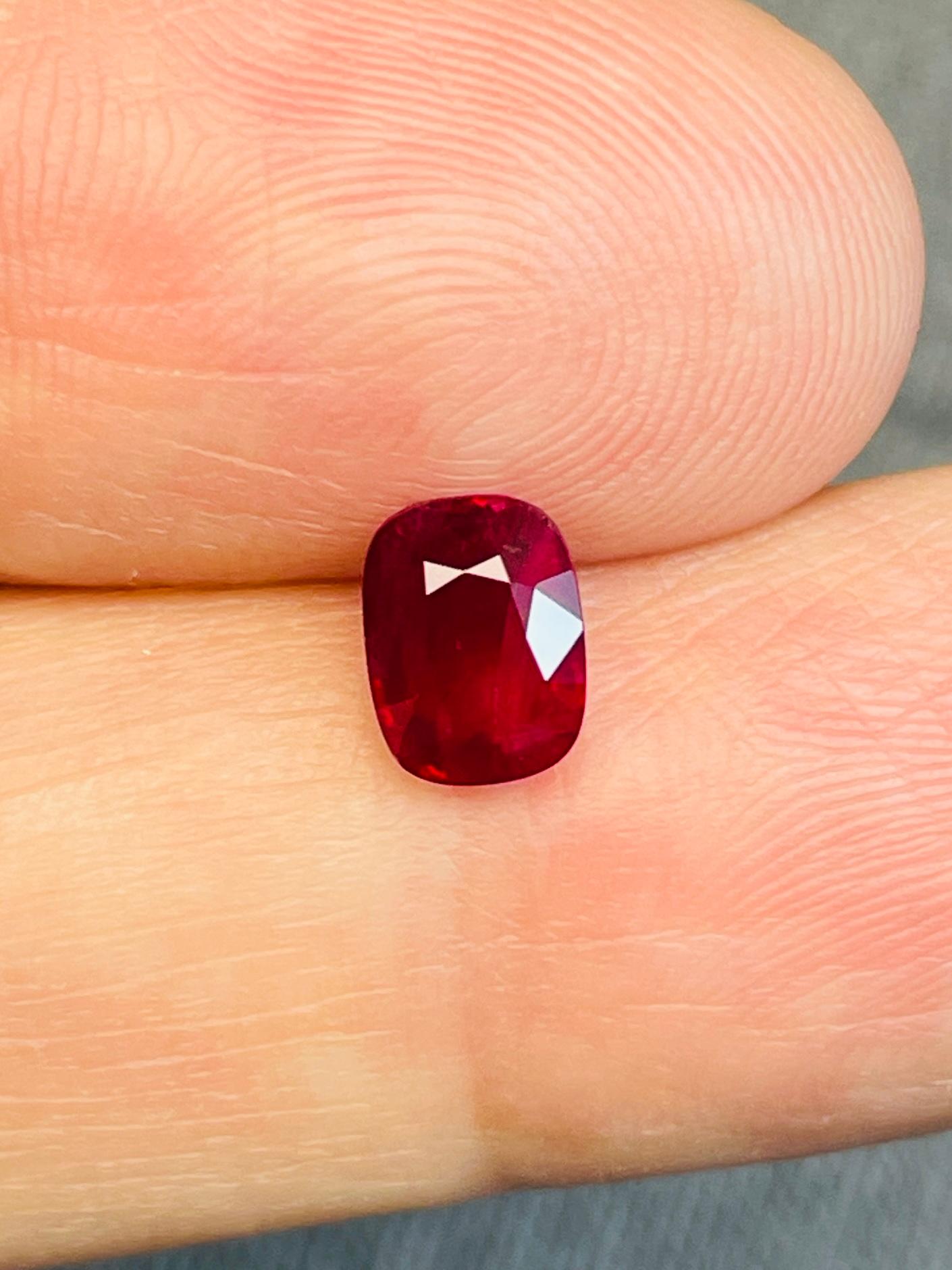Women's or Men's GIA certificate Unheated Burma Ruby Pigeon Blood deep red color 1.59ct  For Sale