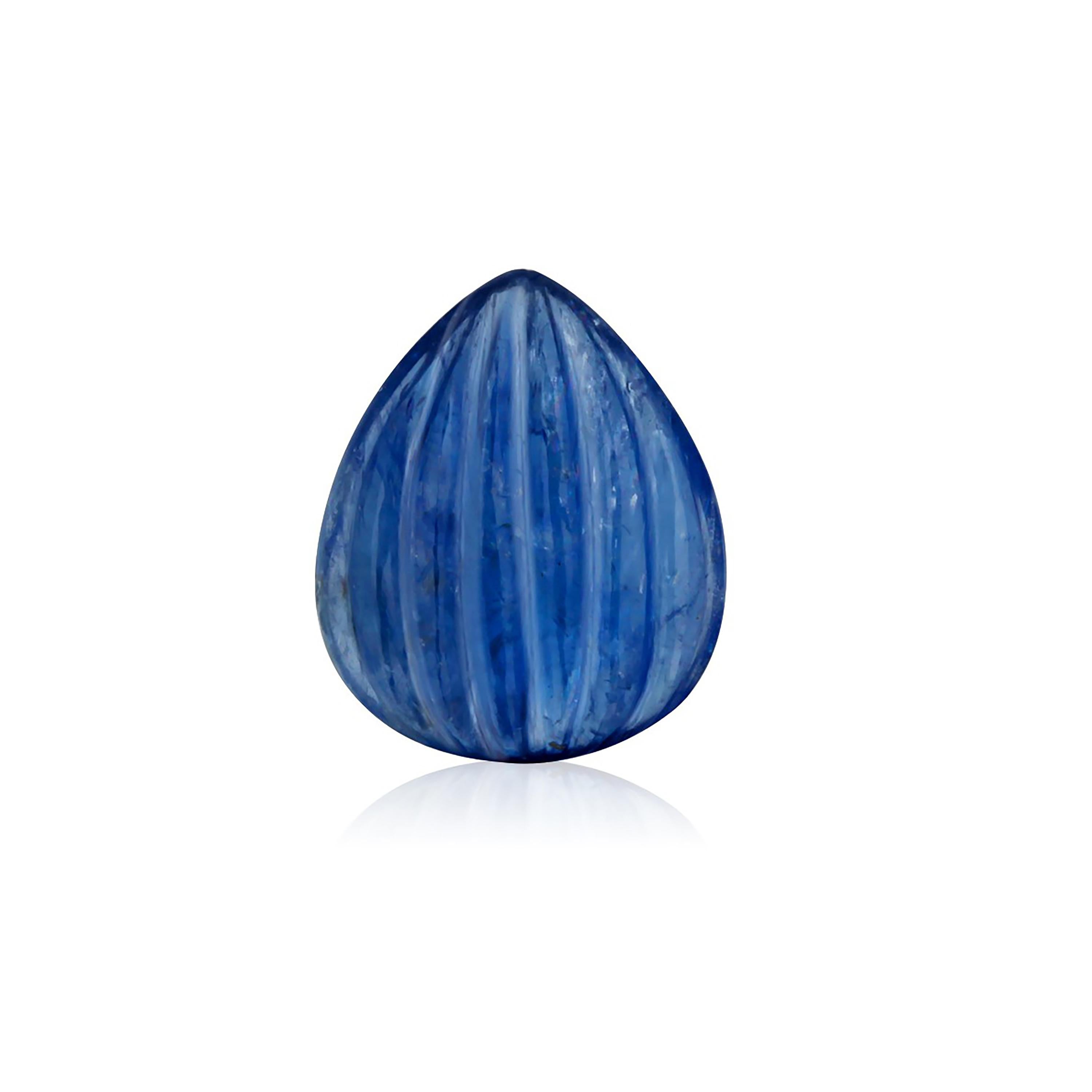 Contemporain Saphir naturel en forme de poire non chauffé, certifié GIA, pesant 4,70 carats en vente