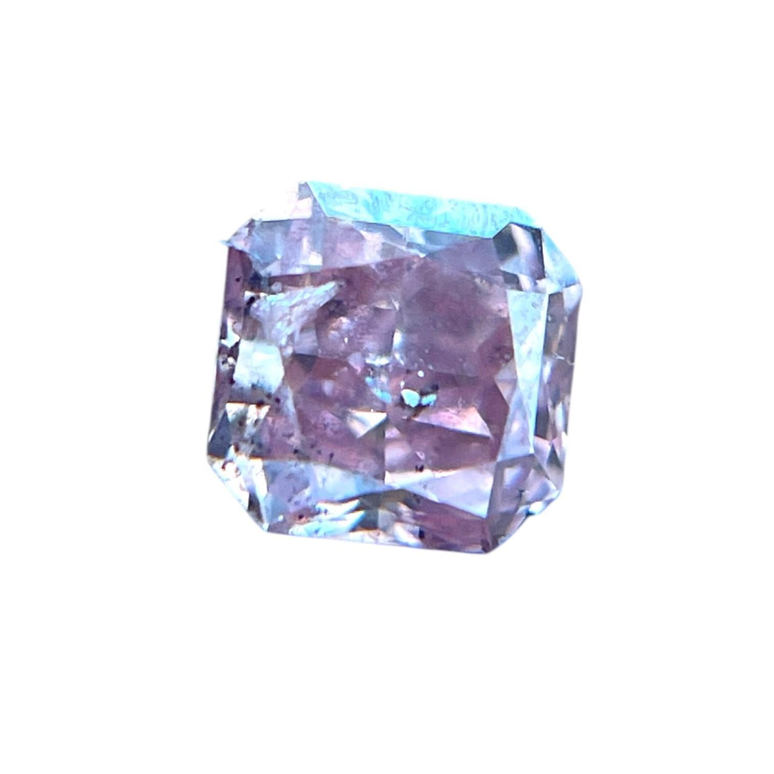 DESCRIZIONE DELL'ARTICOLO

ID #: NYC58600
Forma della pietra: Quadrato tagliato ad angolo
Peso del diamante: 0,16ctw
Colore fantasia: rosa intenso fantasia
Tagliare:	Brilliante modificato
Misure: 2,91 x 2,84 x 1,80 mm
Simmetria: Buona
Polacco:
