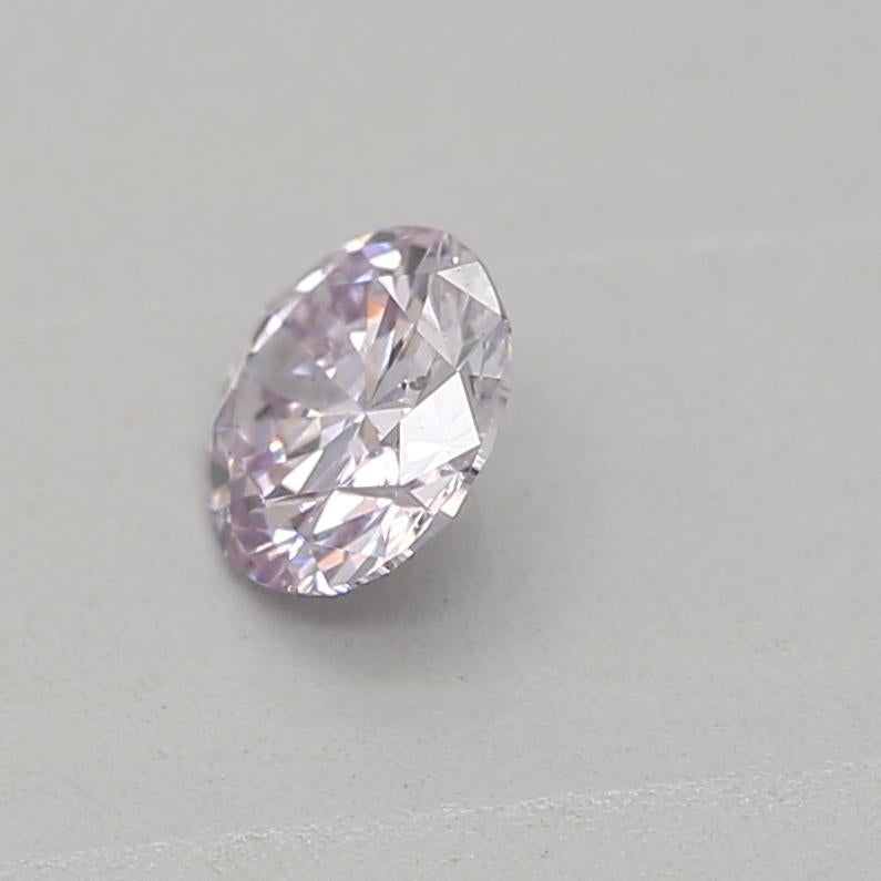 GIA-zertifizierter 0,18 Karat Fancy Hellrosa lila Diamant (Rundschliff) im Angebot