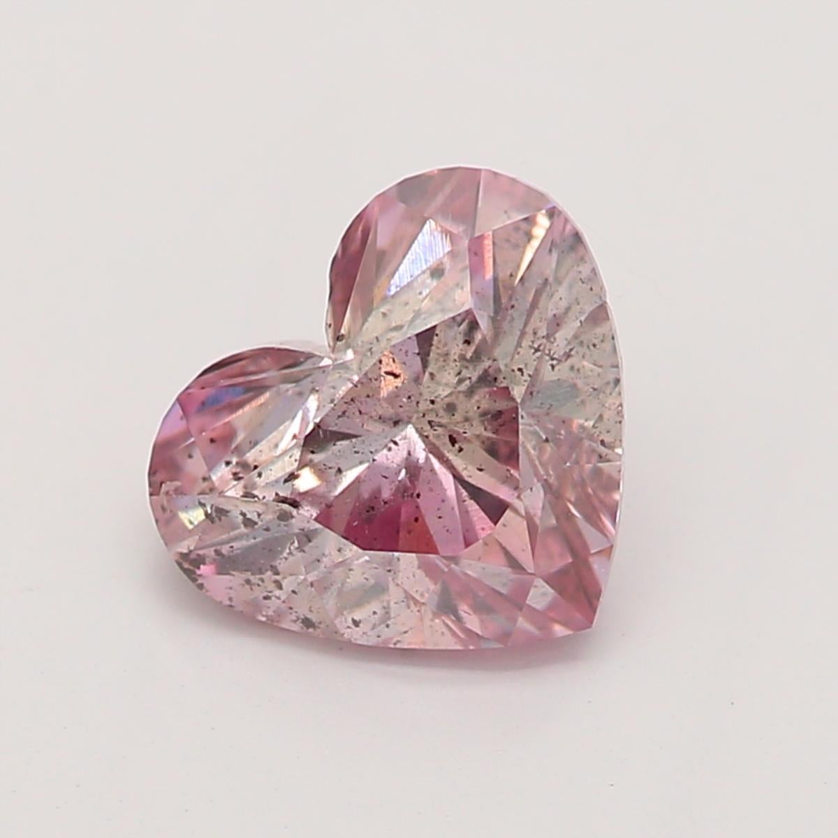 Cuore GIA Certified 0,19 Carat Fancy Pink Purple I2 Clarity Diamond in vendita