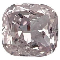 Diamant naturel rose clair fantaisie 0,19 carat certifié GIA