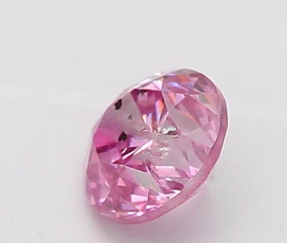 Taglio rotondo GIA Certificato 0.21 Carati Fancy Intense Purplish Pink Diamond in vendita