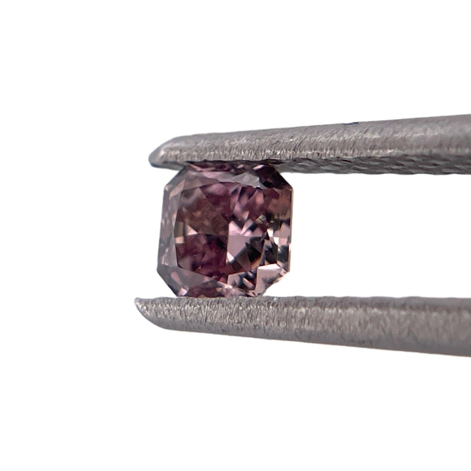 Modern GIA Certified 0.23 Radiant Fancy Purplish Pink Natural Diamond For Sale