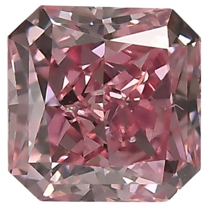 GIA Certified 0.23 Radiant Fancy Purplish Pink Natural Diamond For Sale