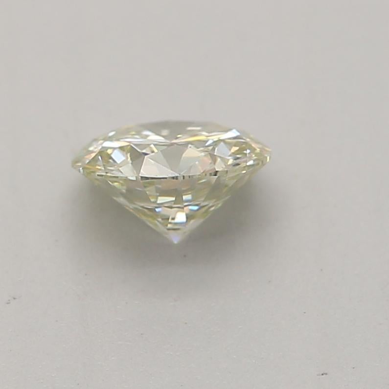 GIA Certified 0.25 Carat Faint Yellow Green SI1 Clarity Diamond In New Condition For Sale In บางรัก, TH