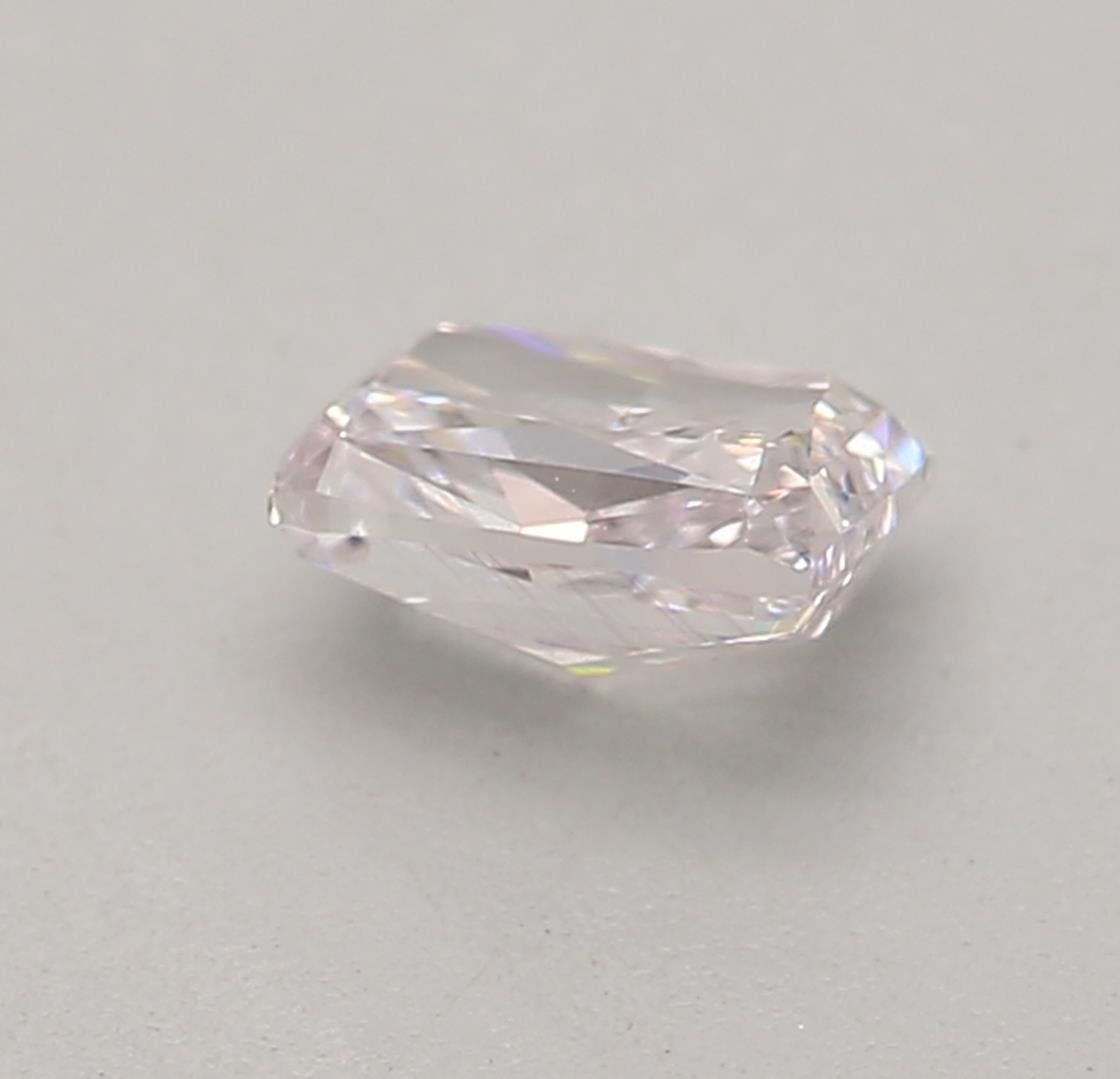 GIA Certified 0.25 Carat Very Light Pink VS1 Clarity Diamond In New Condition For Sale In บางรัก, TH