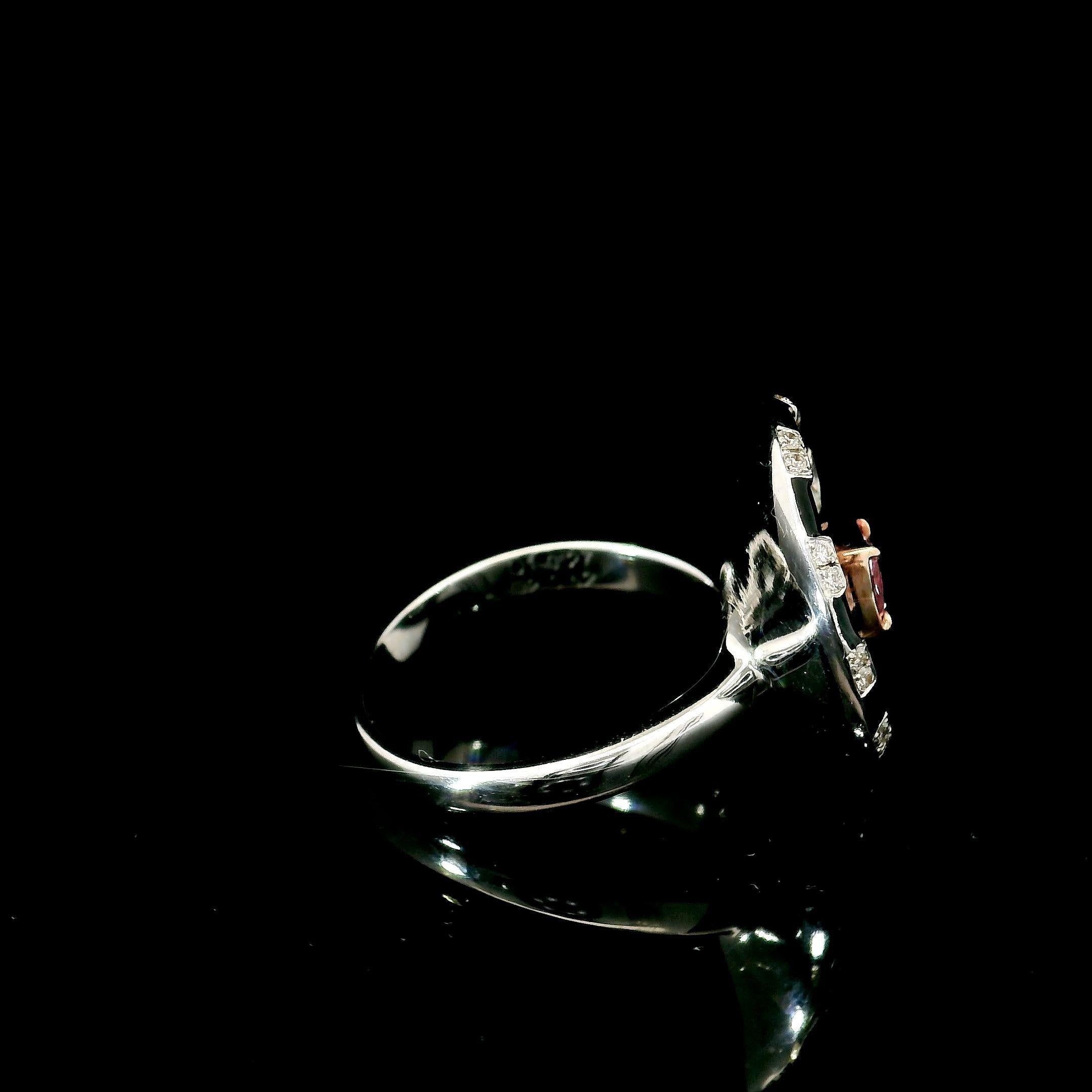 Anello con diamante certificato GIA da 0,27 carati di colore rosa tenue con chiarezza VS2 in vendita 2