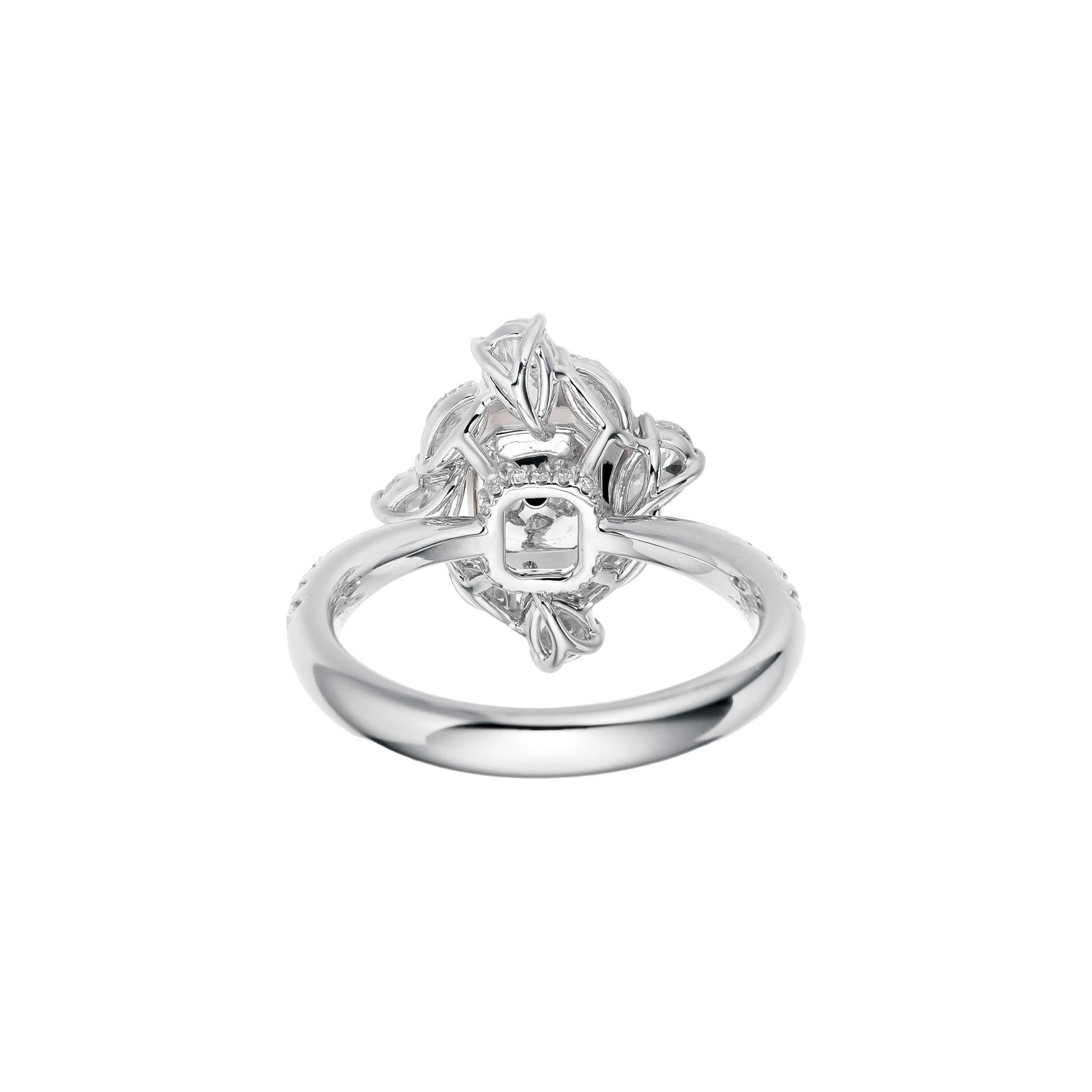 GIA Certified, 0.28ct Fancy Orangy Pink Radiant Shape Natural Diamond Ring 18K In New Condition For Sale In Hong Kong, HK