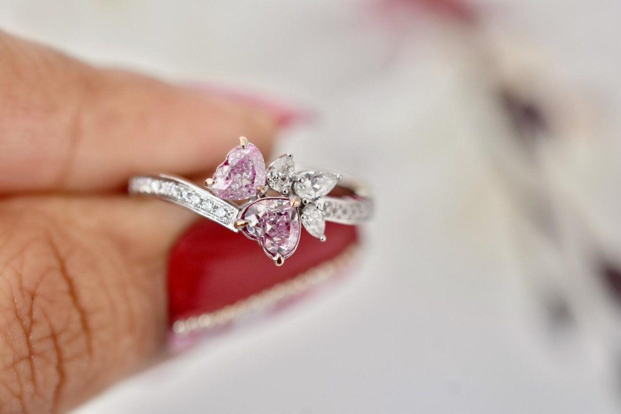 GIA-zertifizierter 0,30 , 0,20 Karat Hellrosa VS1 , VS2 Reinheitsring mit Diamanten 3