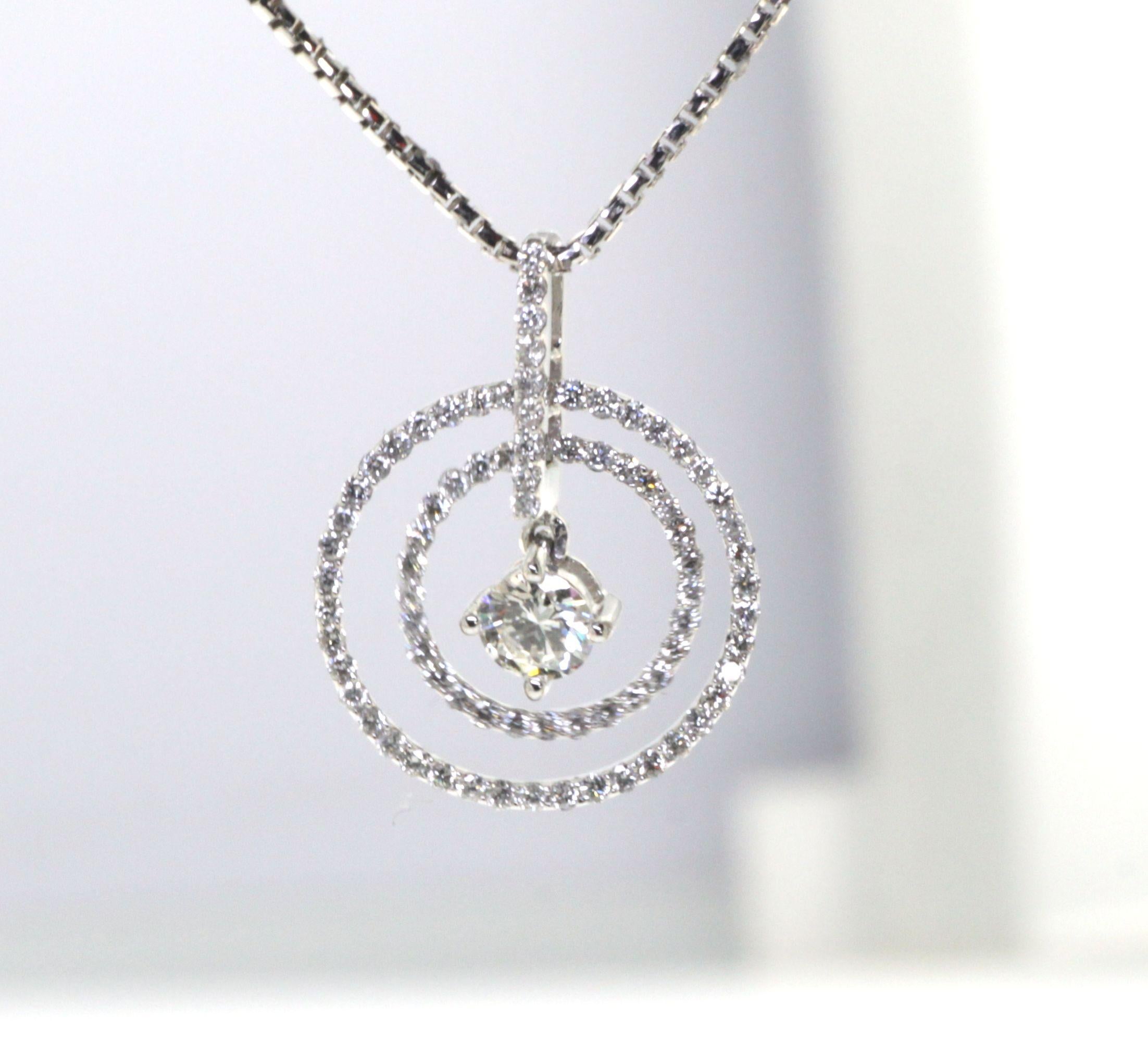 GIA Certified 0.30 Carat Diamond Pendant in 18 Karat White Gold In New Condition For Sale In Hong Kong, HK