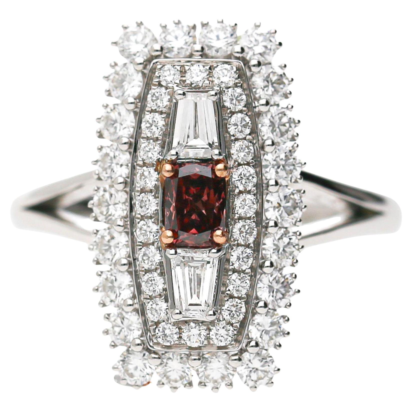GIA zertifiziert 0,30 Karat Fancy Deep Pink Diamond 18K Weißgold Halo Ring im Angebot