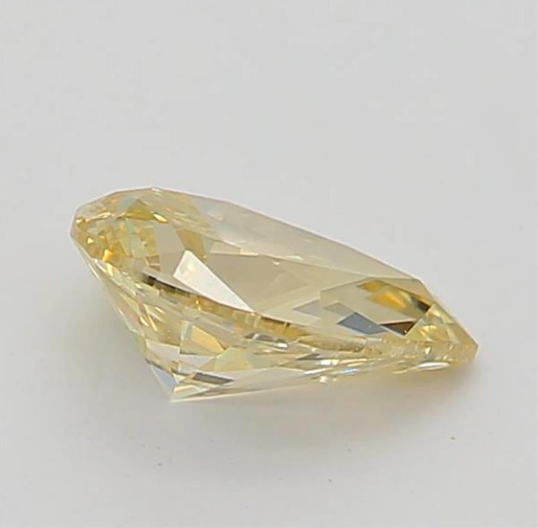 Diamant fantaisie jaune brun clair de 0,30 carat de pureté SI2 certifié par le GIA Unisexe en vente
