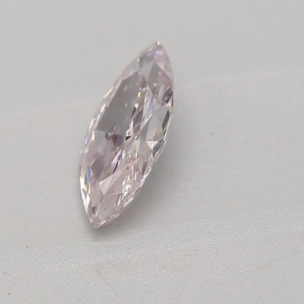 GIA-zertifizierter 0,30 Karat Hellrosa SI1 Reinheitsgrad Diamant (Marquiseschliff) im Angebot