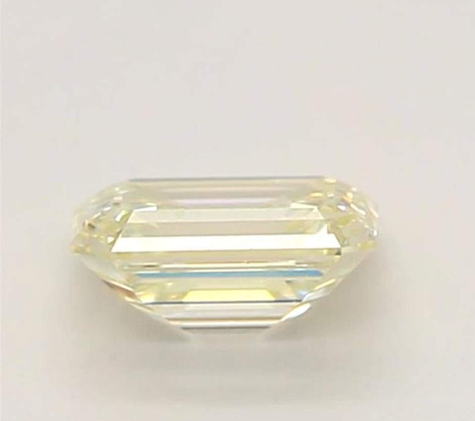 GIA Certified 0.30 Carat N Colour VS1 Clarity Diamond In New Condition For Sale In บางรัก, TH