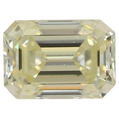 Diamante certificado GIA de 0,30 quilates, color N, claridad VS1