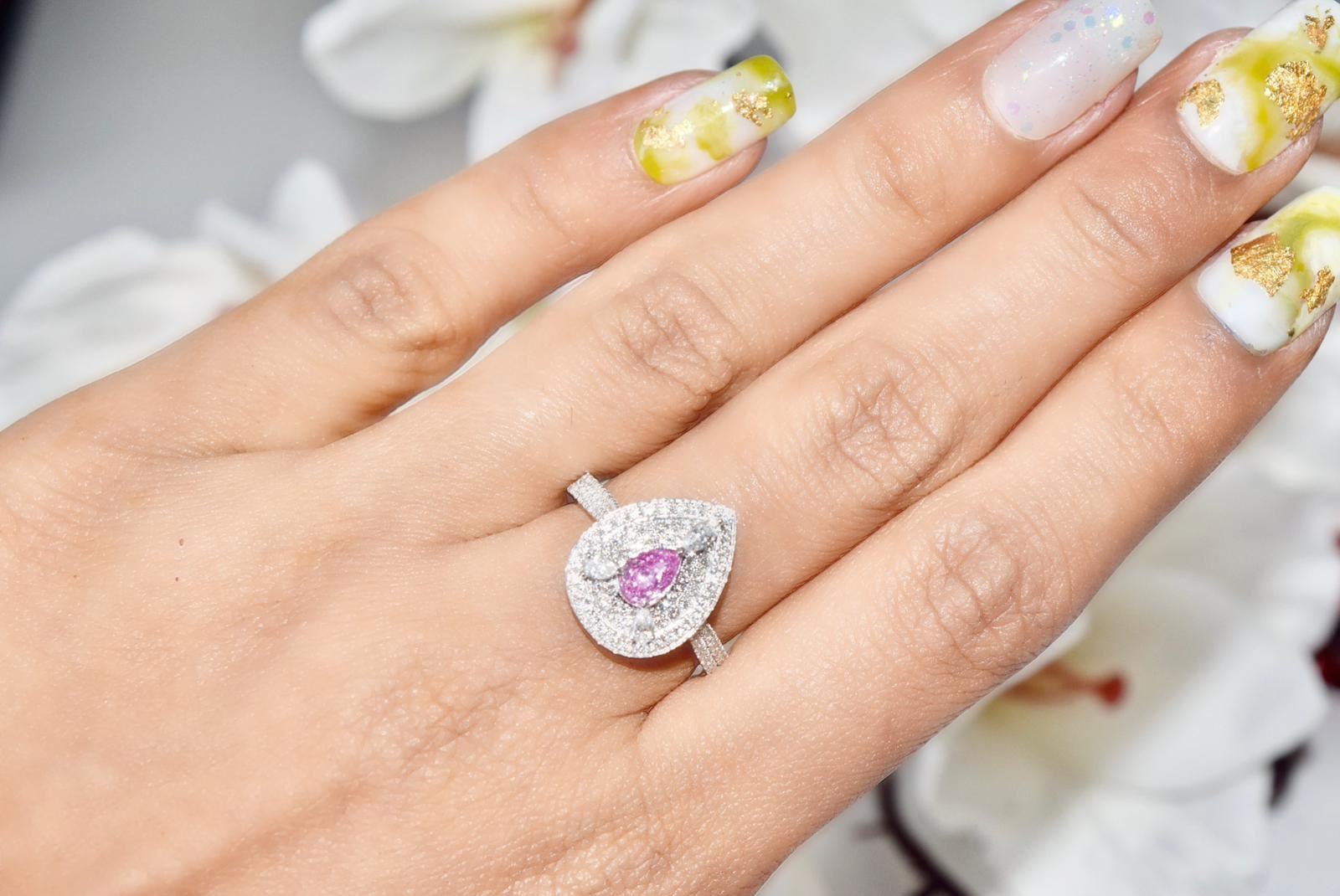 GIA Certified 0.31 Carat Faint Pink SI2 Clarity Diamond Ring For Sale 6
