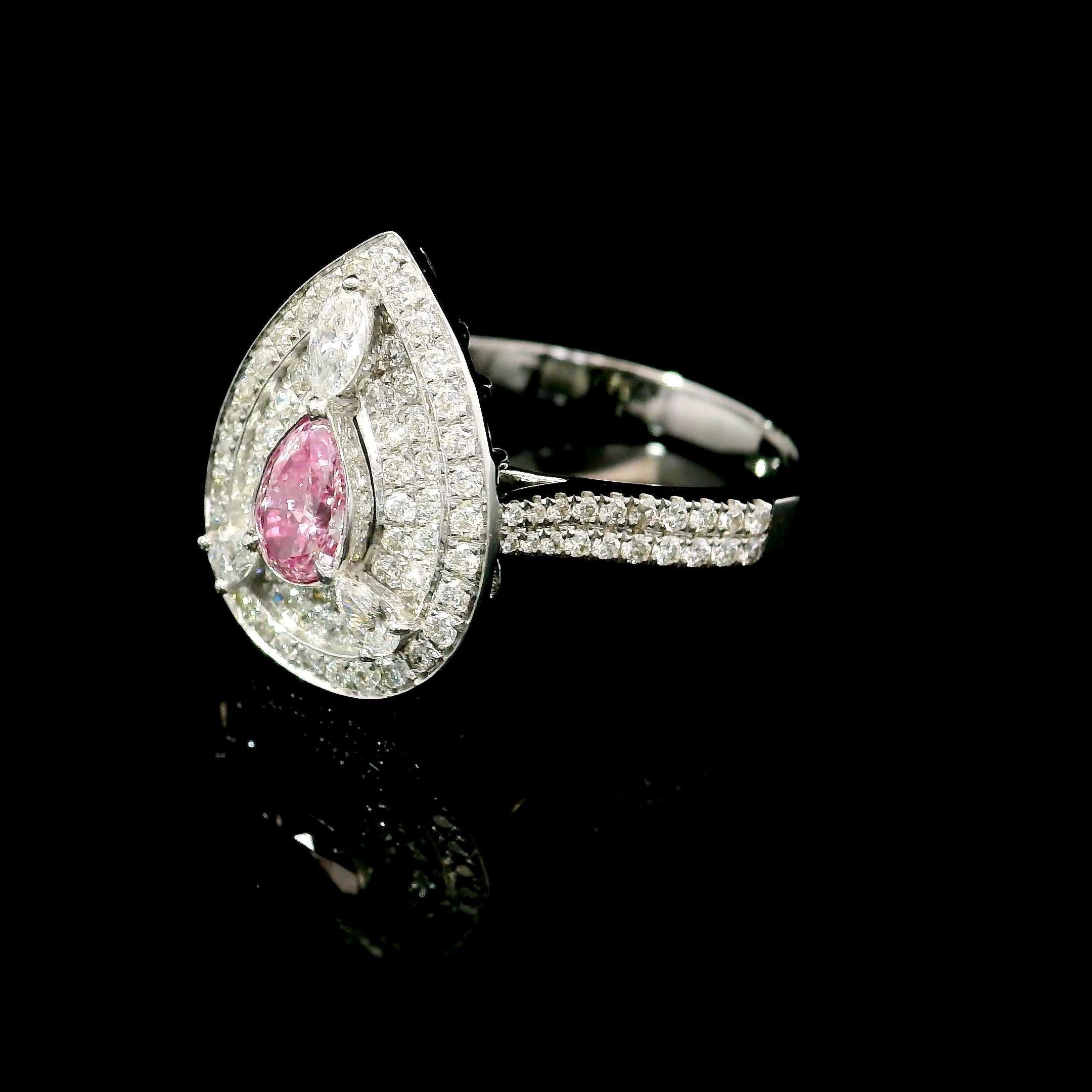 GIA Certified 0.31 Carat Faint Pink SI2 Clarity Diamond Ring In New Condition For Sale In บางรัก, TH